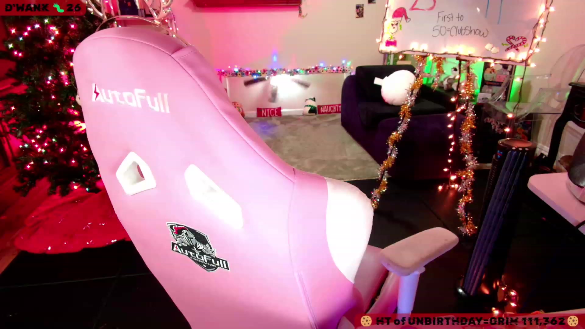 Gallery image thumbnail from JessWhitmore's myfreecams stream on, 12/07/2023, 10:18 image 18 of 20