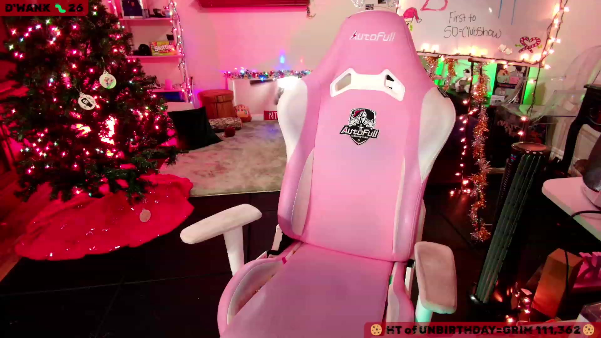 Gallery image thumbnail from JessWhitmore's myfreecams stream on, 12/07/2023, 10:18 image 11 of 20