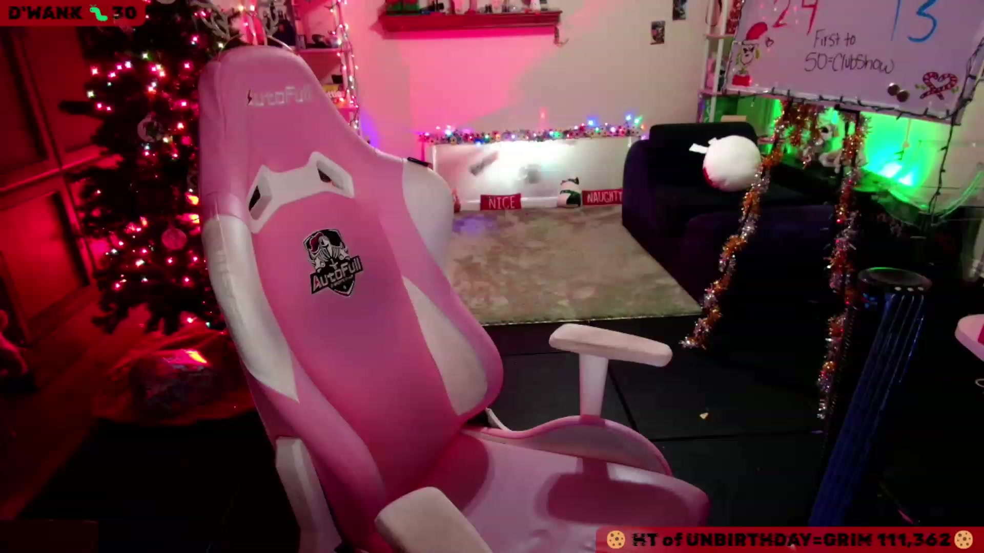 Gallery image thumbnail from JessWhitmore's myfreecams stream on, 12/11/2023, 10:00 image 19 of 20