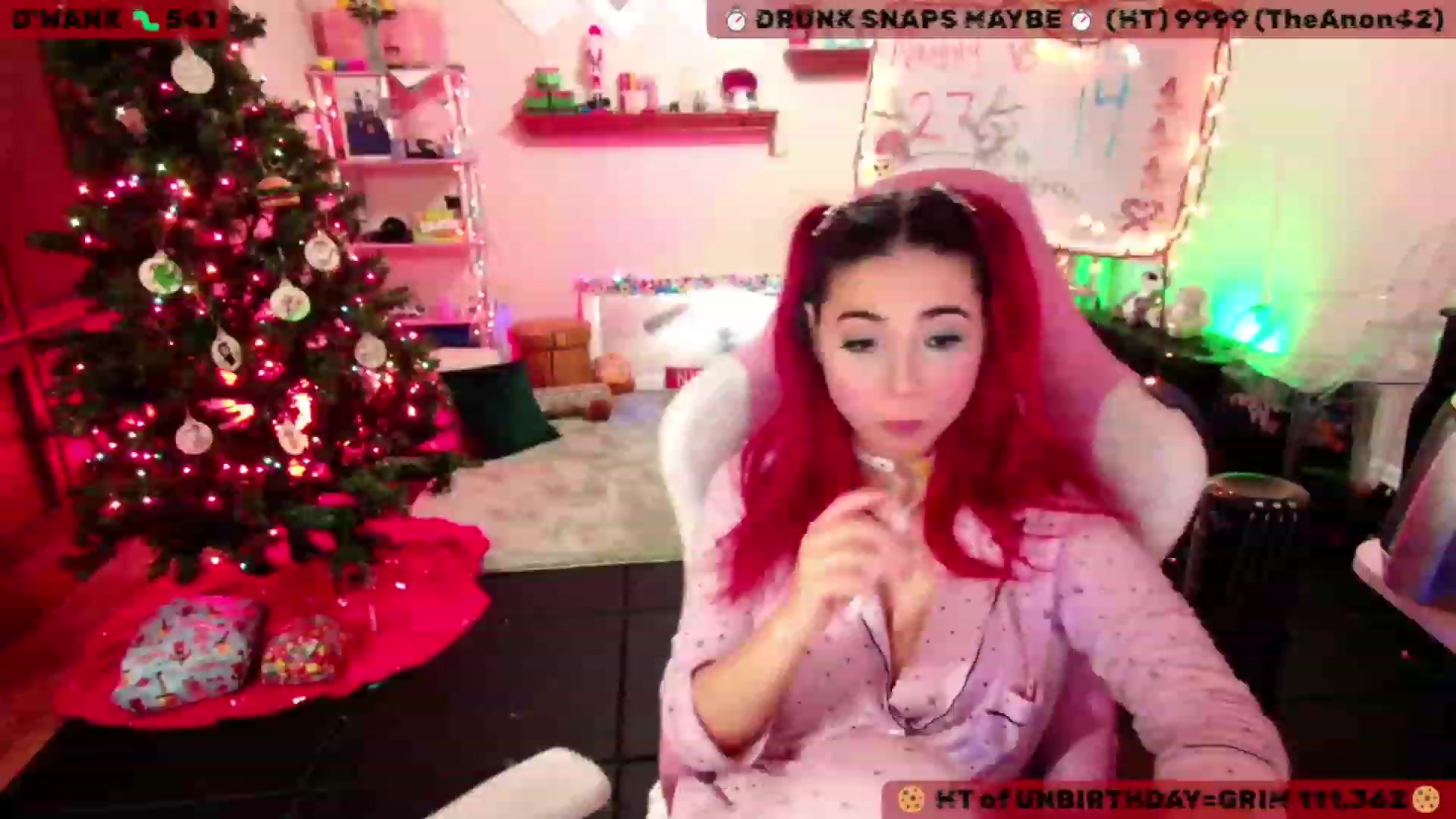 Gallery image thumbnail from JessWhitmore's myfreecams stream on, 01/06/2024, 06:53 image 19 of 20
