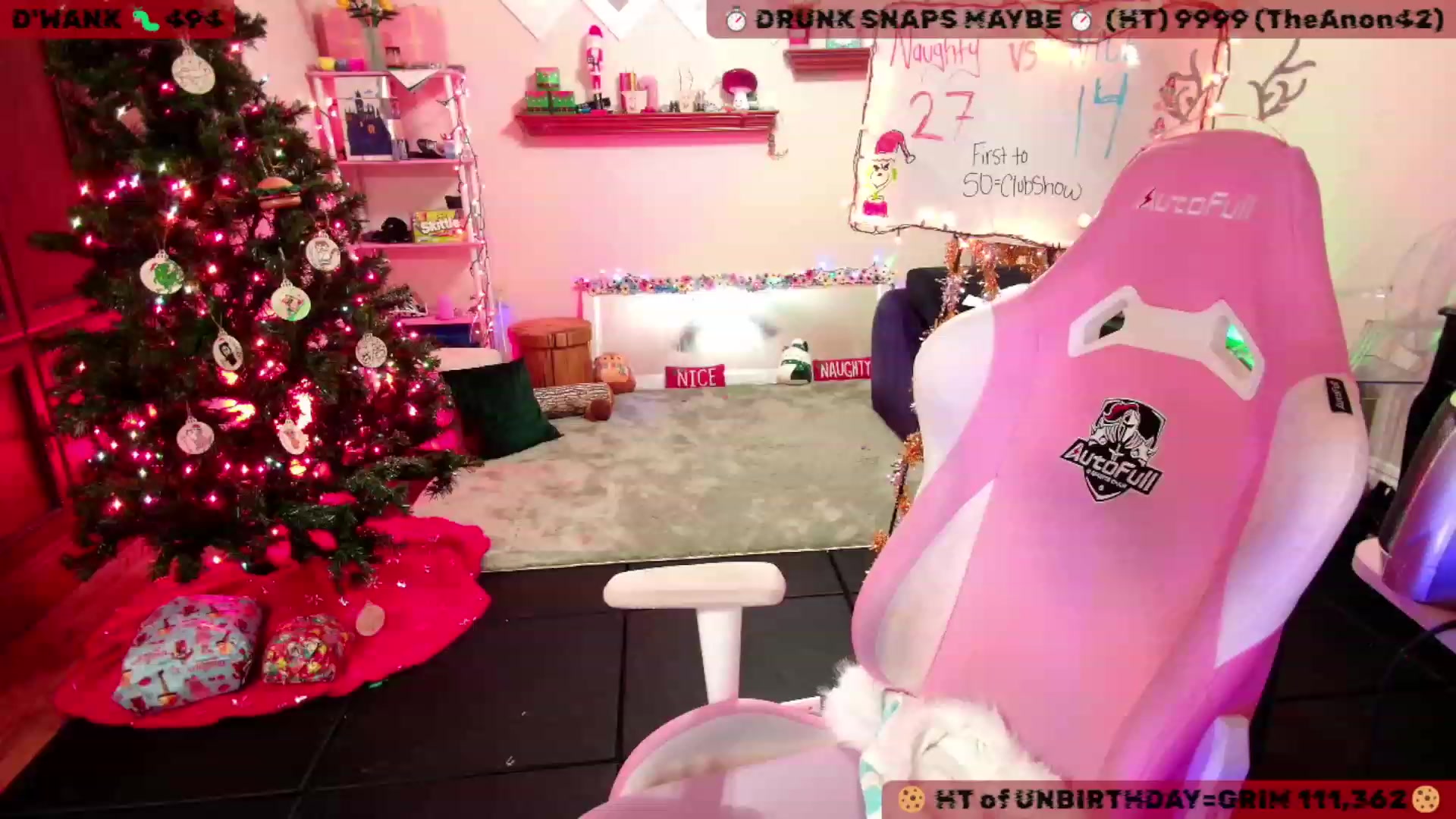Gallery image thumbnail from JessWhitmore's myfreecams stream on, 01/06/2024, 07:20 image 7 of 20