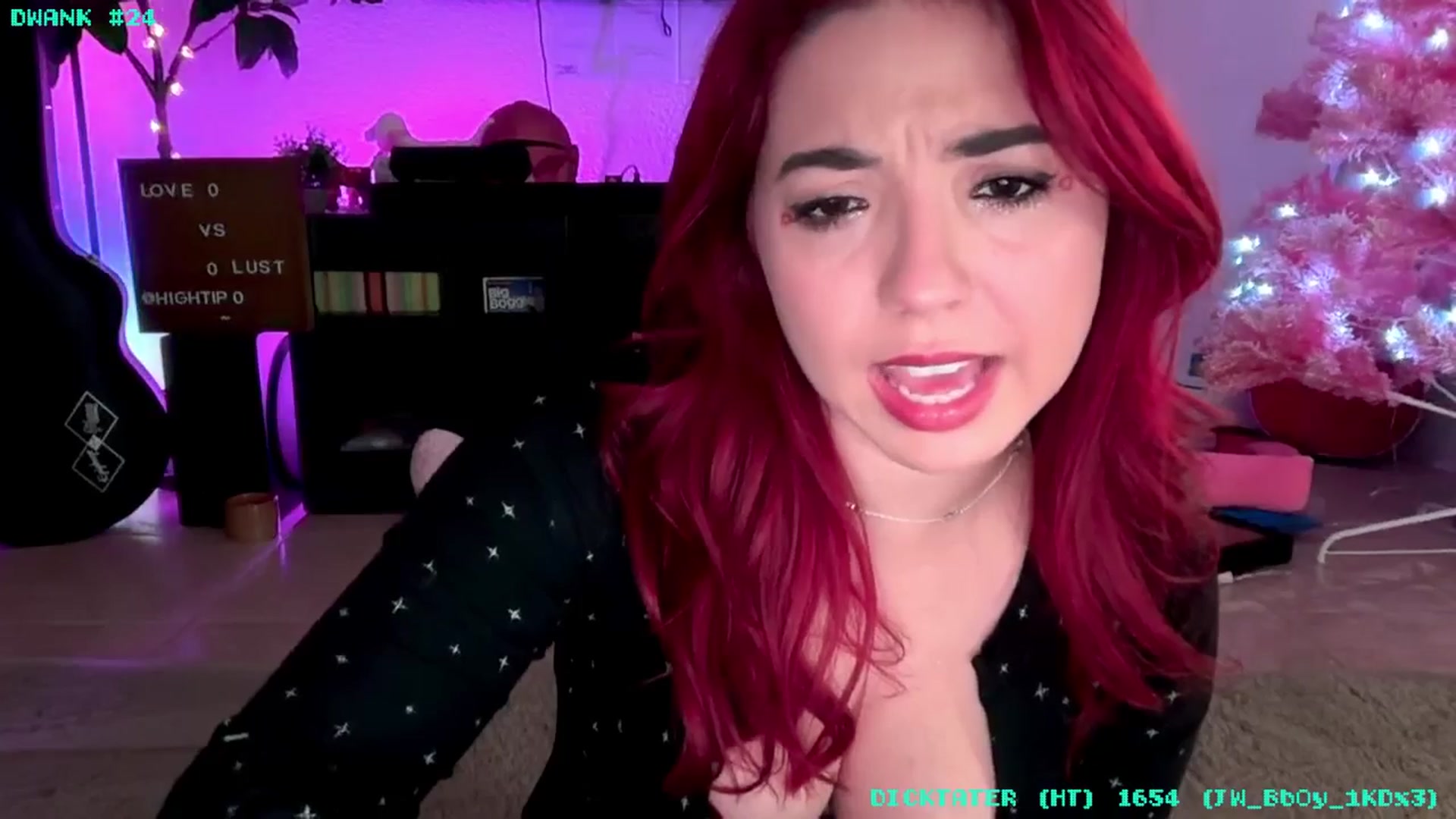 Gallery image thumbnail from JessWhitmore's myfreecams stream on, 02/01/2026, 09:25 image 12 of 20