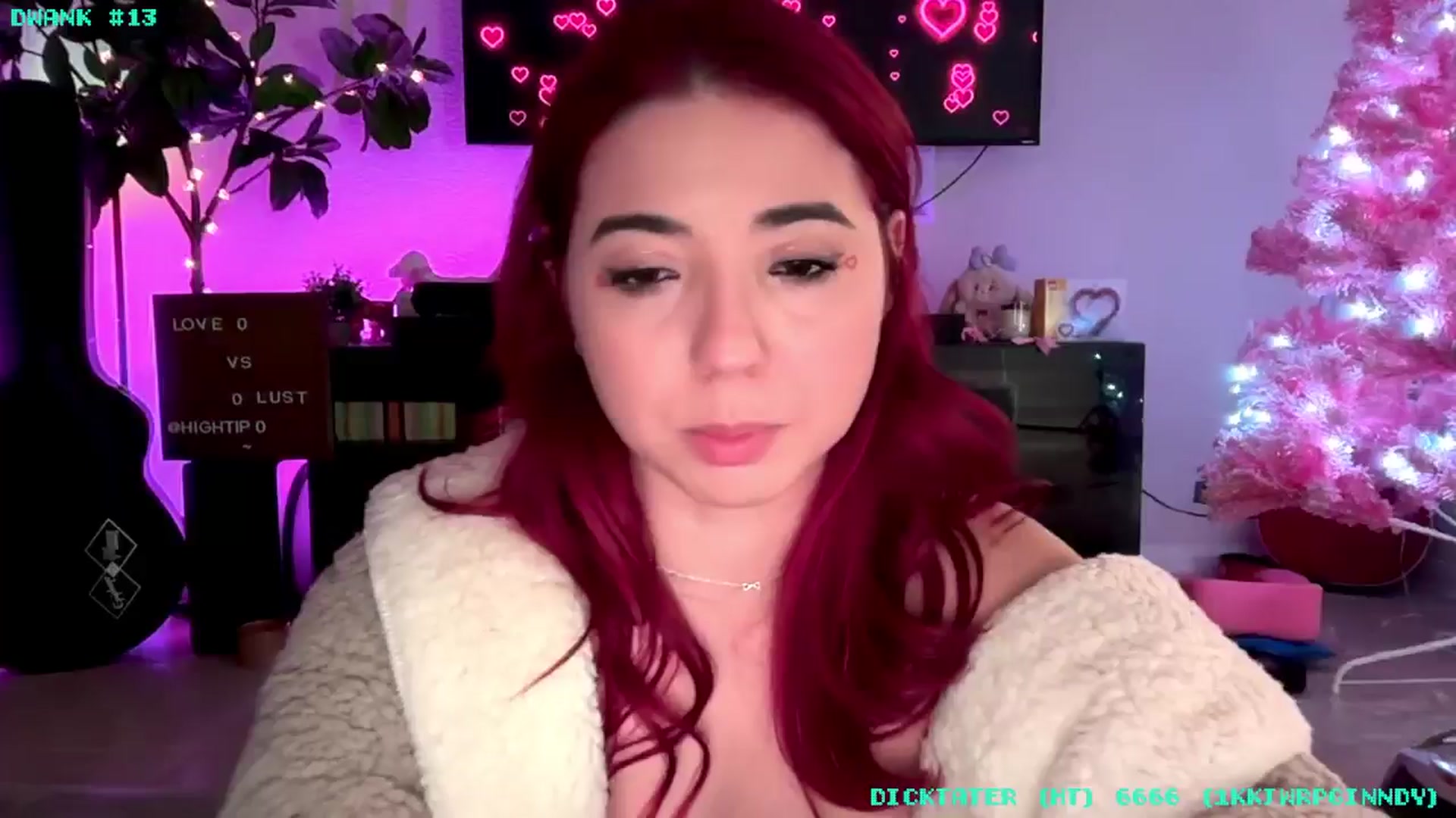 Gallery image thumbnail from JessWhitmore's myfreecams stream on, 02/01/2026, 12:19 image 5 of 20