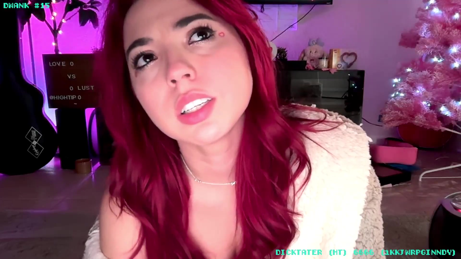 Gallery image thumbnail from JessWhitmore's myfreecams stream on, 02/01/2026, 12:19 image 10 of 20
