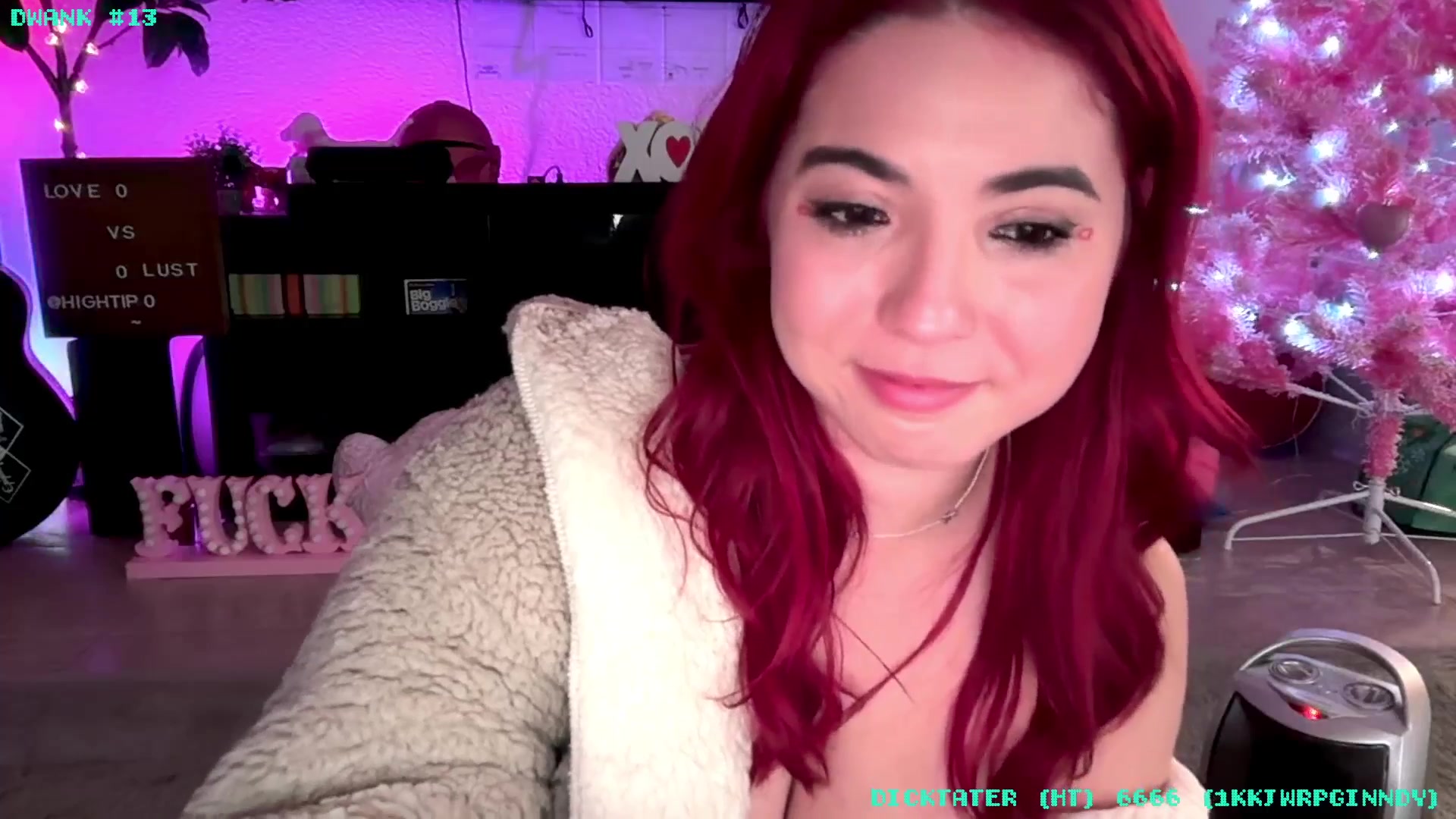 Gallery image thumbnail from JessWhitmore's myfreecams stream on, 02/01/2026, 12:19 image 16 of 20
