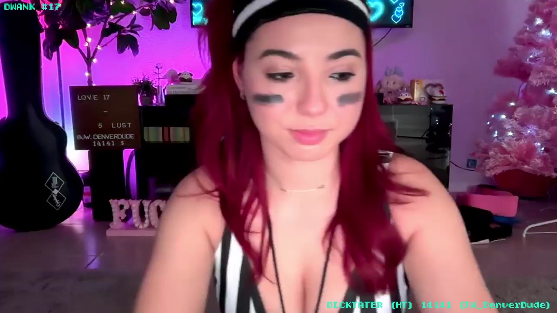 Gallery image thumbnail from JessWhitmore's myfreecams stream on, 02/02/2026, 06:29 image 2 of 20