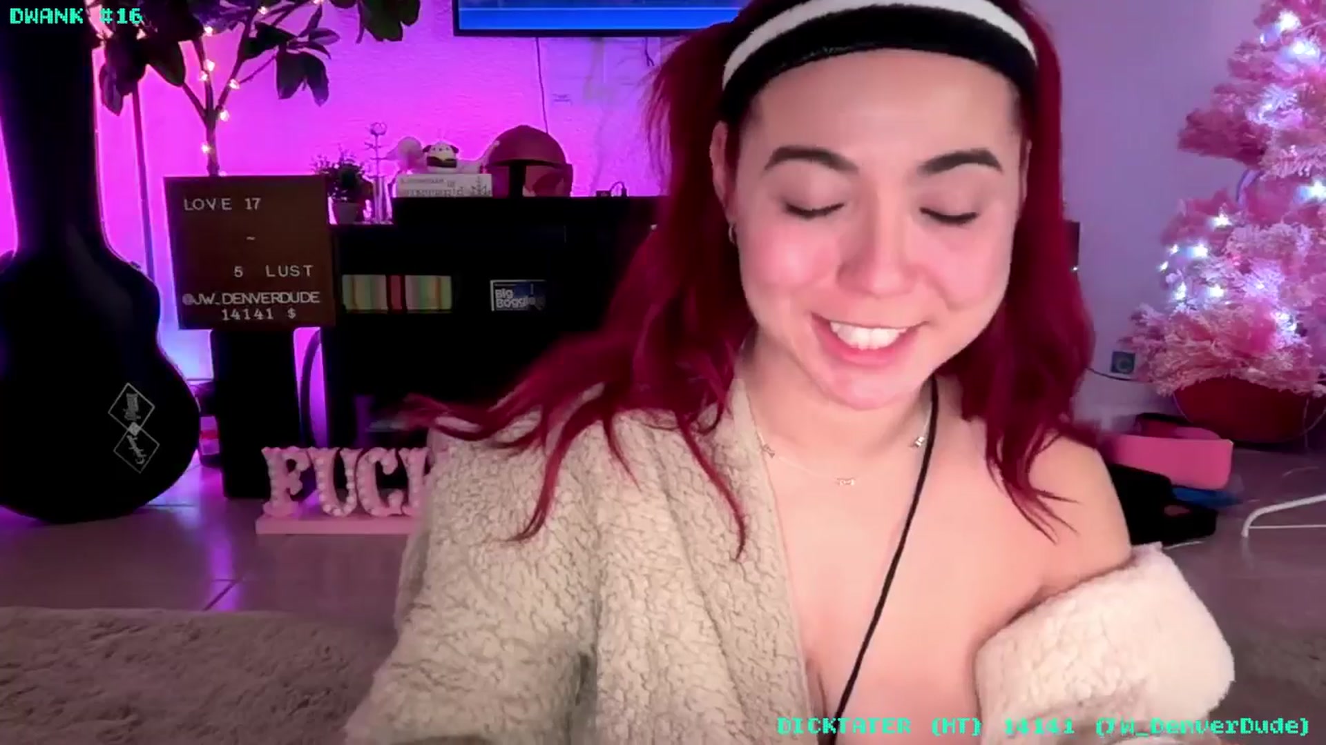 Gallery image thumbnail from JessWhitmore's myfreecams stream on, 02/02/2026, 07:54 image 18 of 20