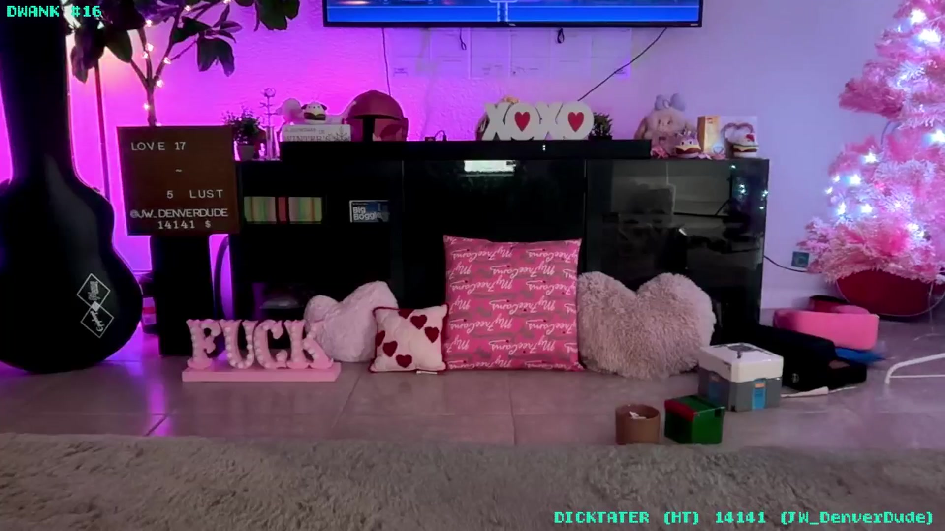 Gallery image thumbnail from JessWhitmore's myfreecams stream on, 02/02/2026, 07:54 image 16 of 20