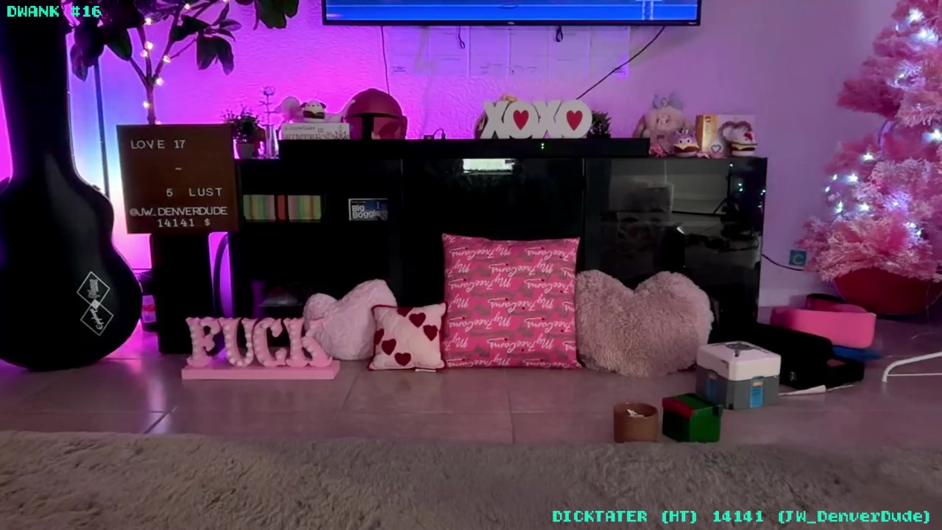 Gallery image thumbnail from JessWhitmore's myfreecams stream on, 02/02/2026, 07:54 image 11 of 20