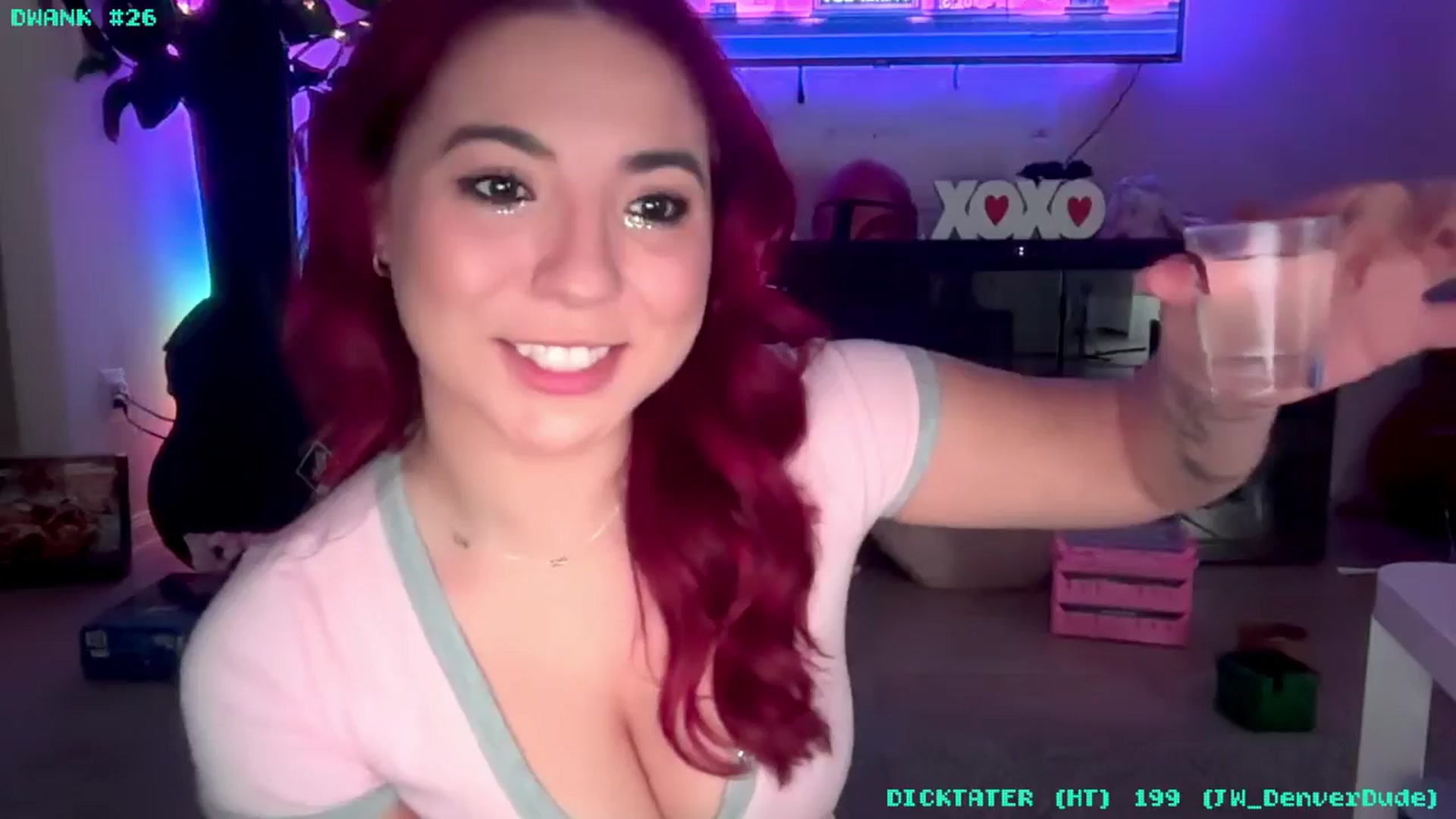 Gallery image thumbnail from JessWhitmore's myfreecams stream on, 02/03/2026, 06:28 image 2 of 20