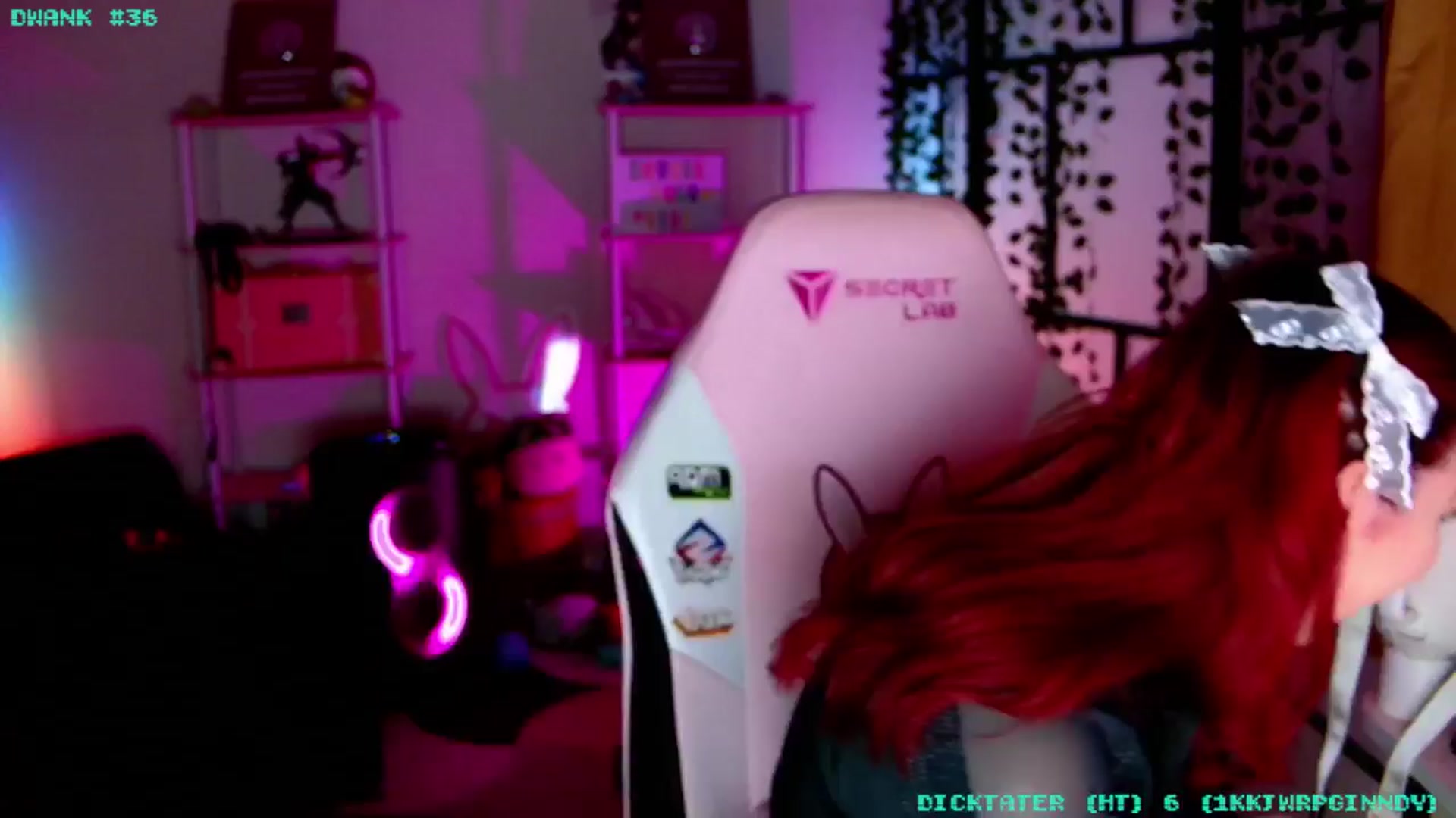 Gallery image thumbnail from JessWhitmore's myfreecams stream on, 02/04/2026, 04:33 image 1 of 20
