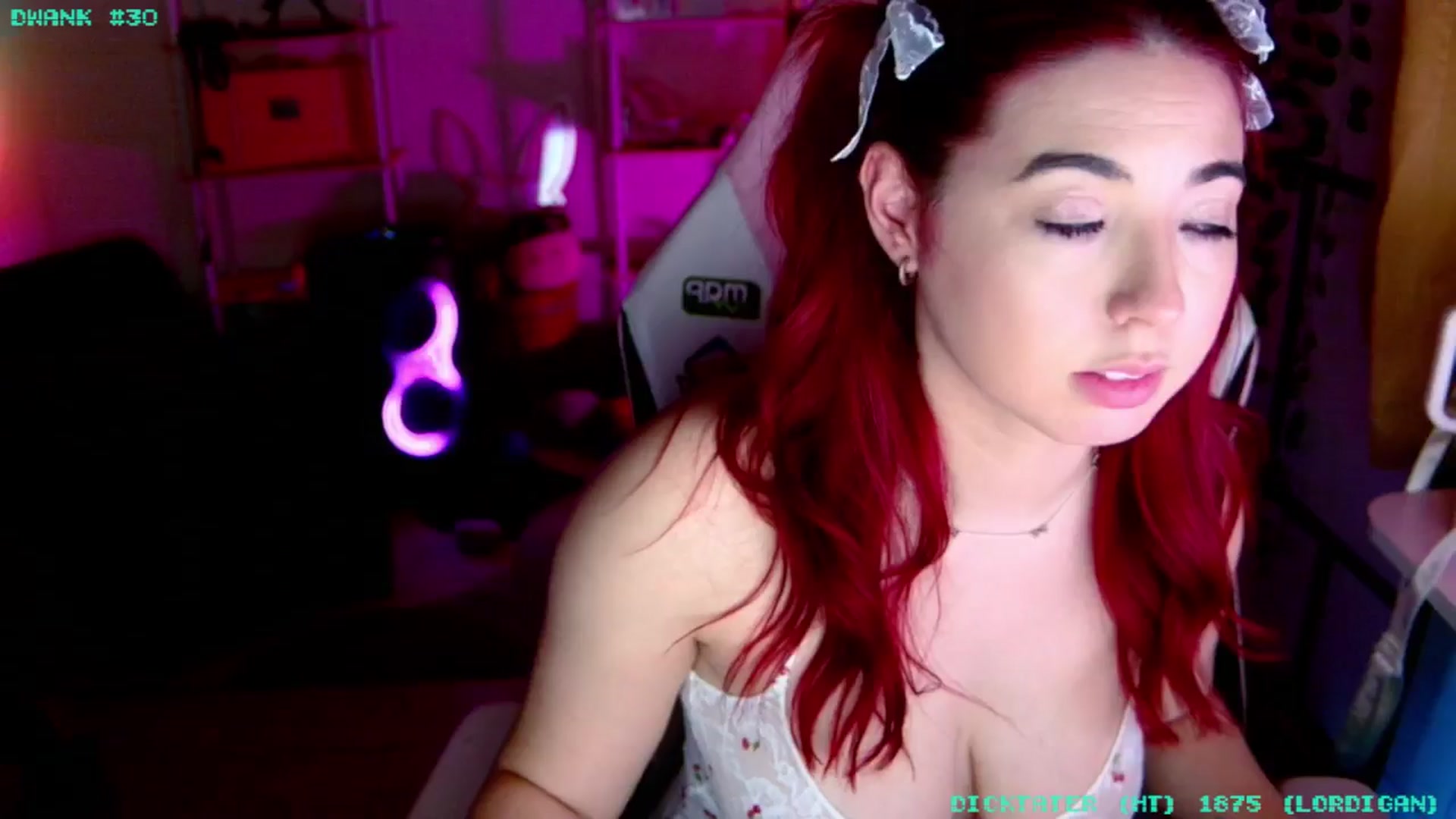 Gallery image thumbnail from JessWhitmore's myfreecams stream on, 02/04/2026, 07:08 image 16 of 20