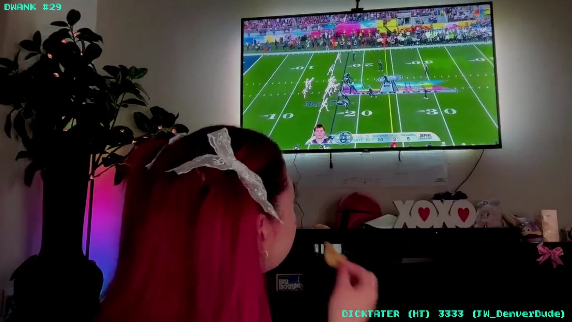 Gallery image thumbnail from JessWhitmore's myfreecams stream on, 02/09/2026, 02:48 image 7 of 20