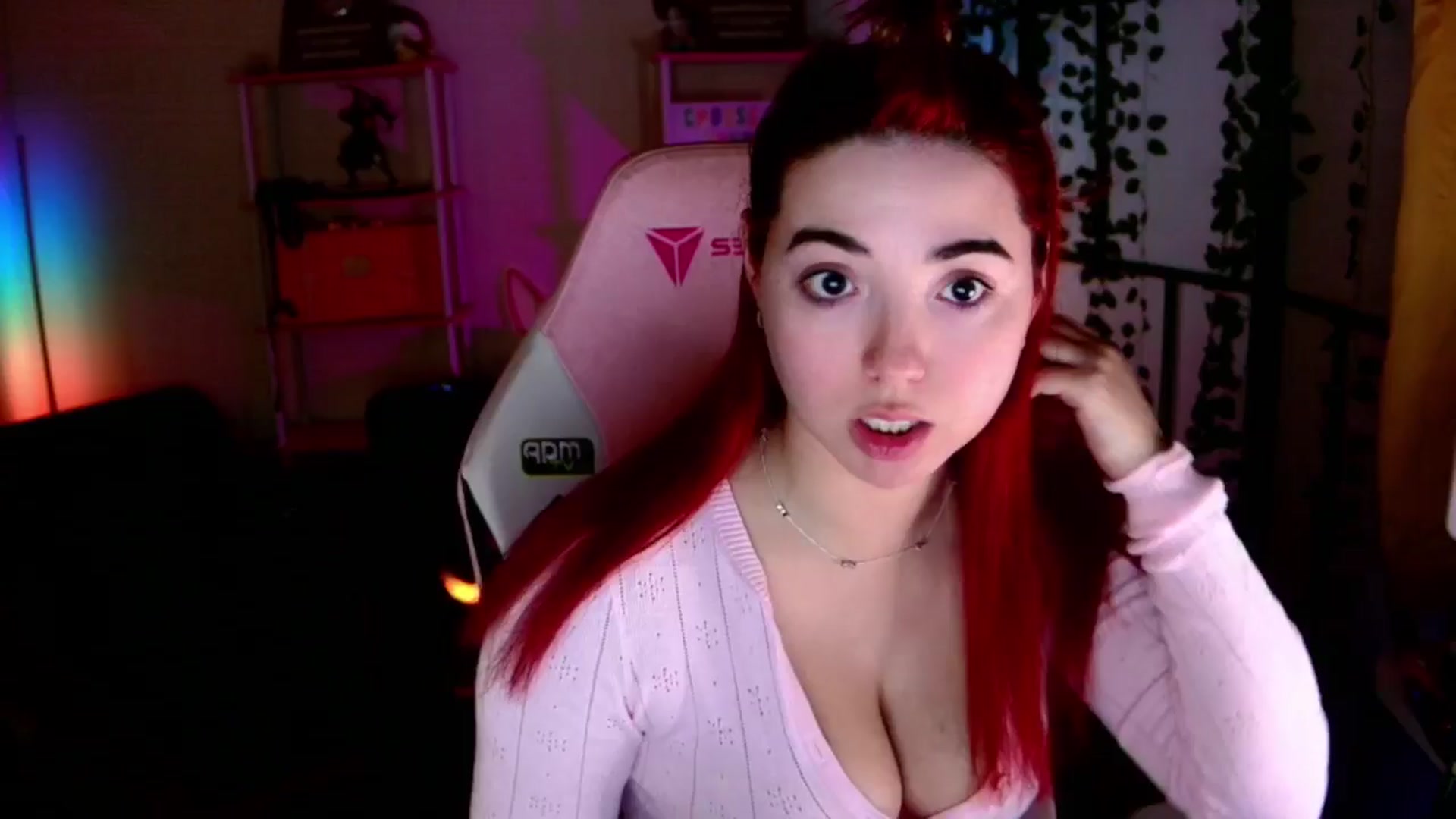 Gallery image thumbnail from JessWhitmore's myfreecams stream on, 02/10/2026, 09:10 image 4 of 20