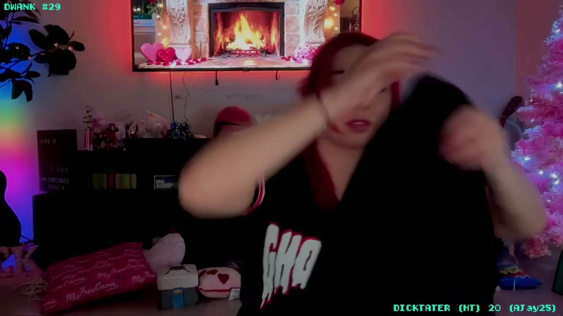Gallery image thumbnail from JessWhitmore's myfreecams stream on, 02/14/2026, 07:01 image 1 of 20