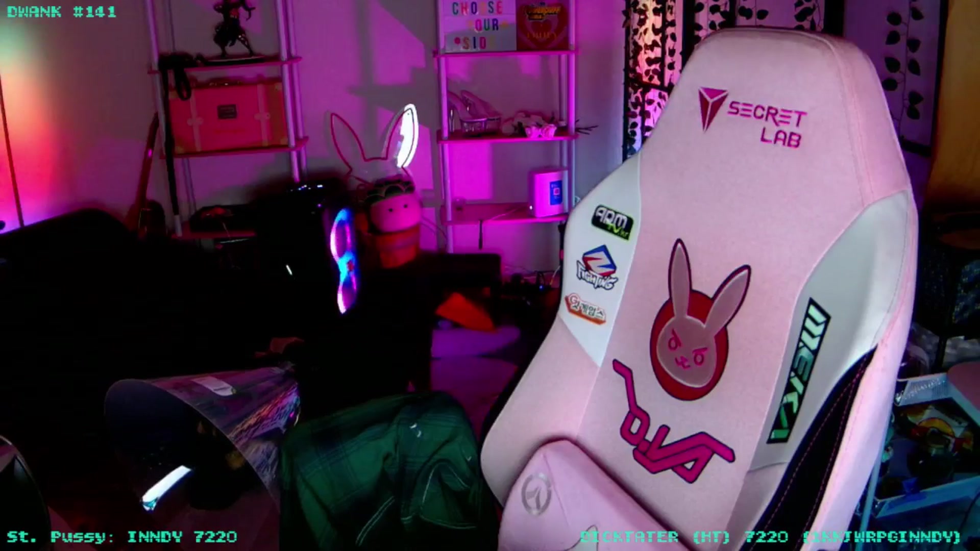Gallery image thumbnail from JessWhitmore's myfreecams stream on, 03/05/2026, 06:26 image 12 of 20