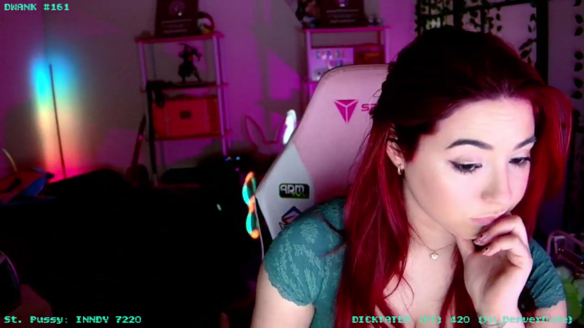 Gallery image thumbnail from JessWhitmore's myfreecams stream on, 03/06/2026, 05:49 image 12 of 20