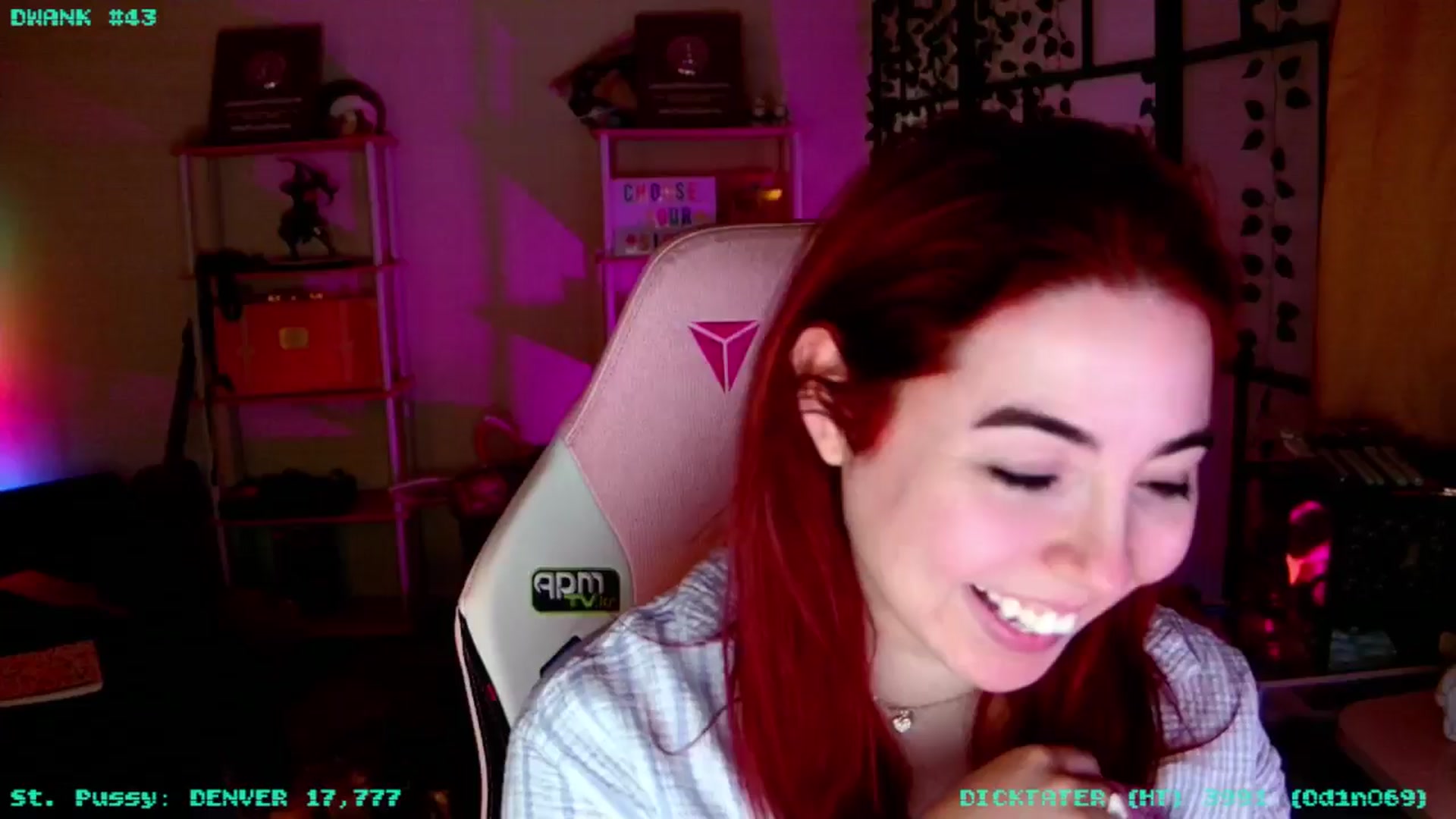 Gallery image thumbnail from JessWhitmore's myfreecams stream on, 03/17/2026, 05:29 image 4 of 20