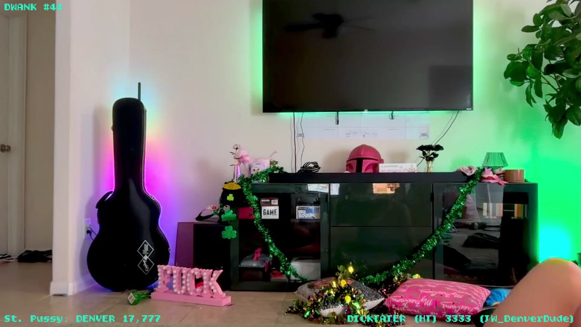 Gallery image thumbnail from JessWhitmore's myfreecams stream on, 03/18/2026, 08:36 image 16 of 20
