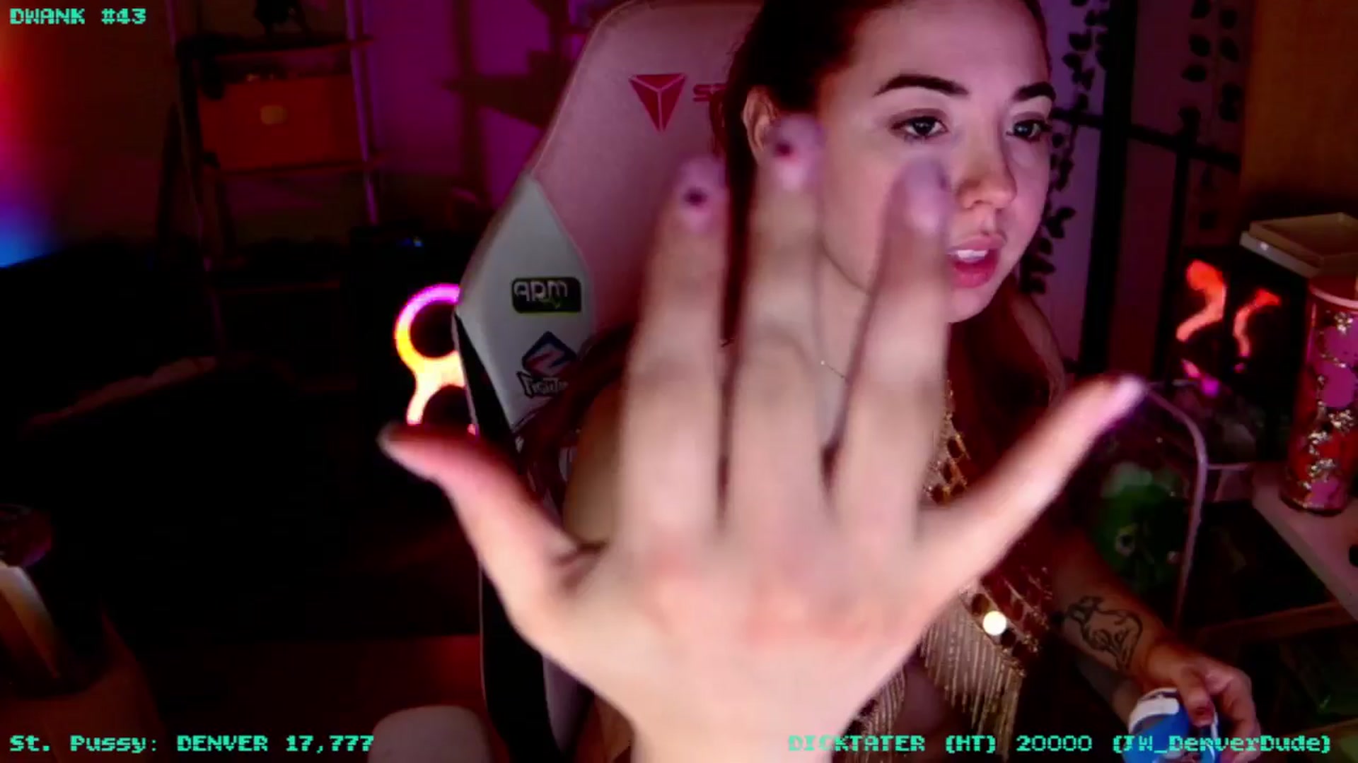 Gallery image thumbnail from JessWhitmore's myfreecams stream on, 03/25/2026, 07:12 image 7 of 20