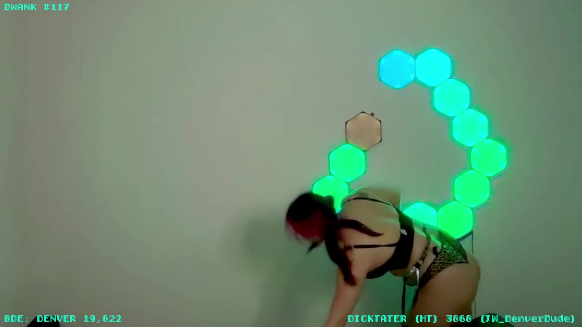 Gallery image thumbnail from JessWhitmore's myfreecams stream on, 04/24/2026, 06:28 image 3 of 20