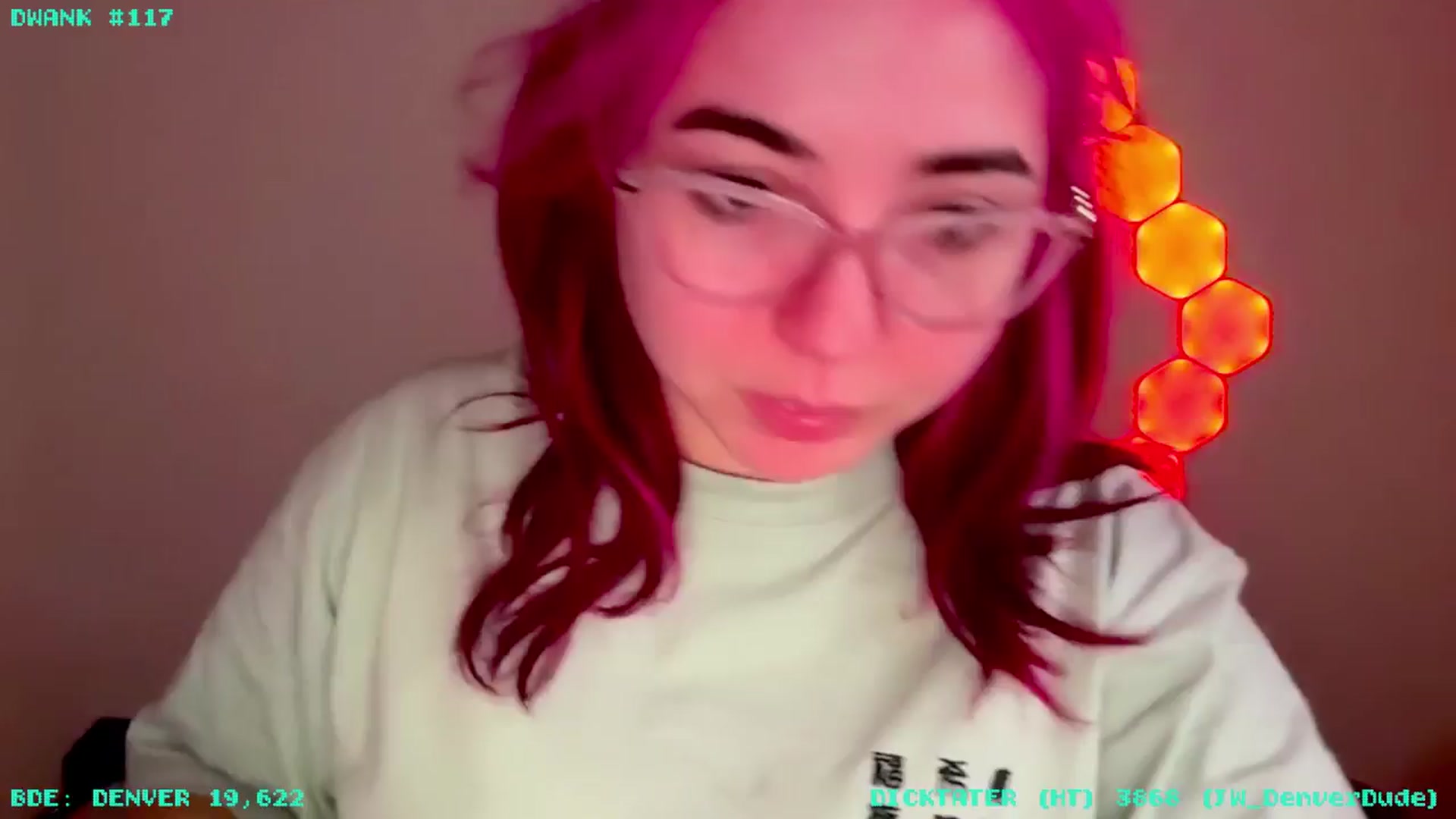 Gallery image thumbnail from JessWhitmore's myfreecams stream on, 04/24/2026, 06:28 image 1 of 20