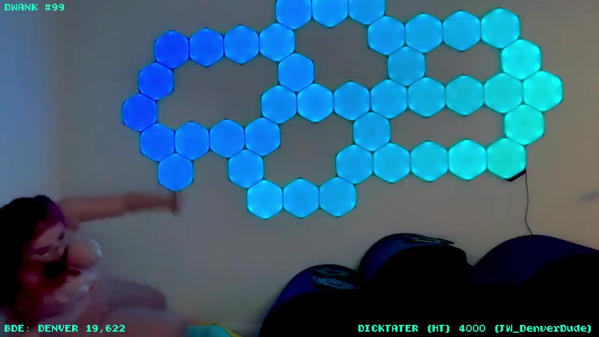 Gallery image thumbnail from JessWhitmore's myfreecams stream on, 04/25/2026, 04:03 image 10 of 20
