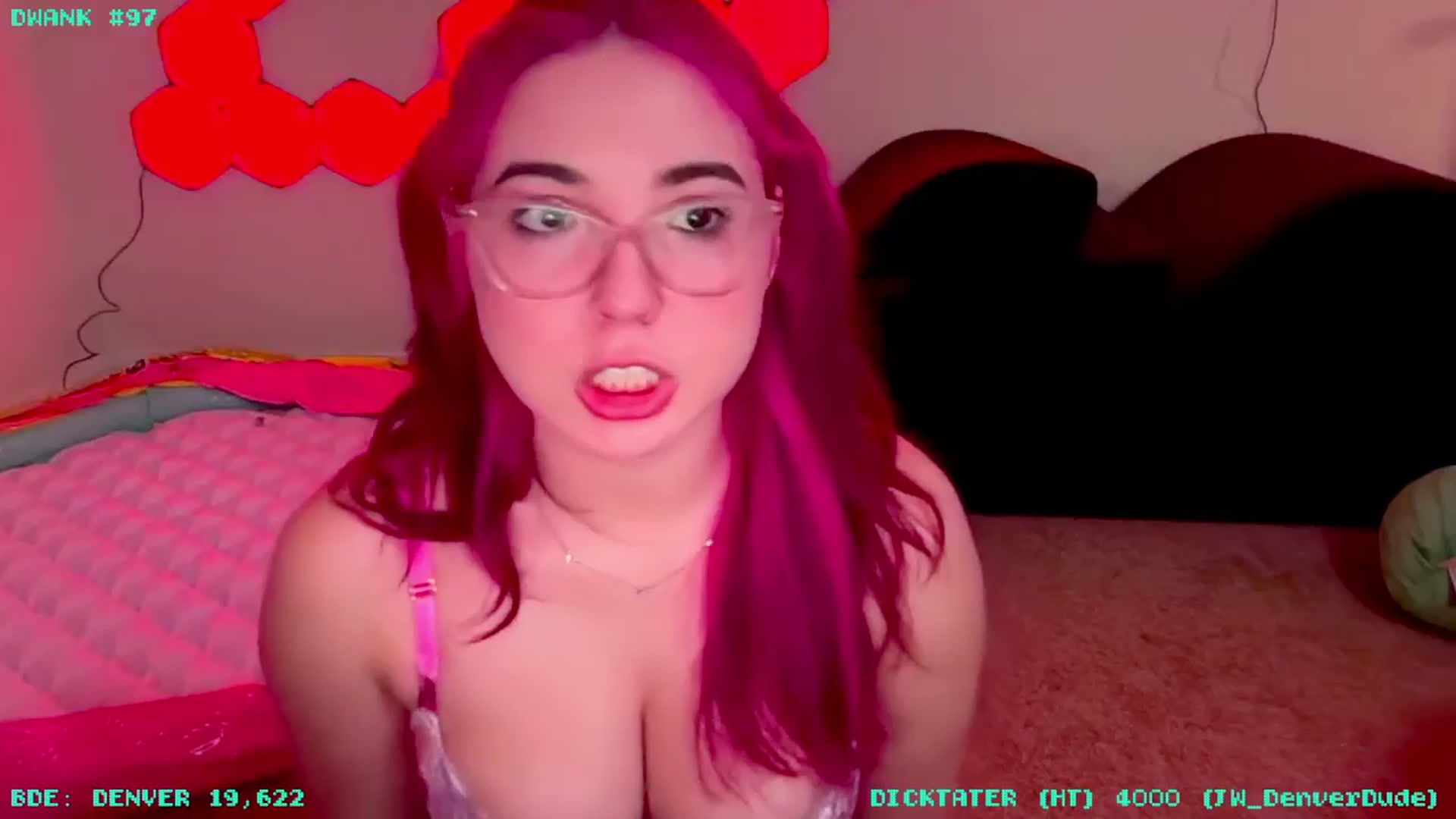 Gallery image thumbnail from JessWhitmore's myfreecams stream on, 04/25/2026, 04:03 image 16 of 20