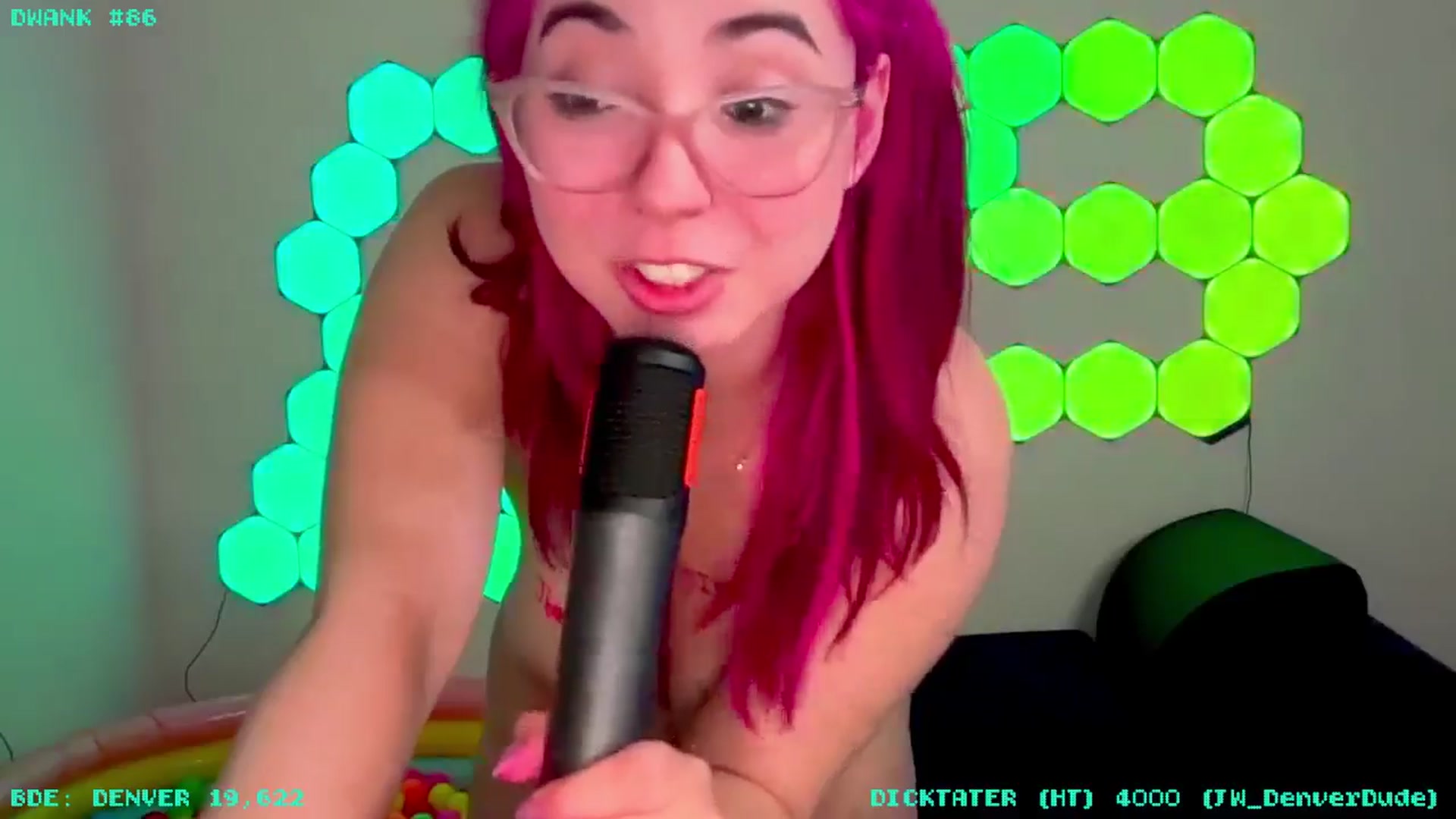 Gallery image thumbnail from JessWhitmore's myfreecams stream on, 04/25/2026, 07:21 image 4 of 20