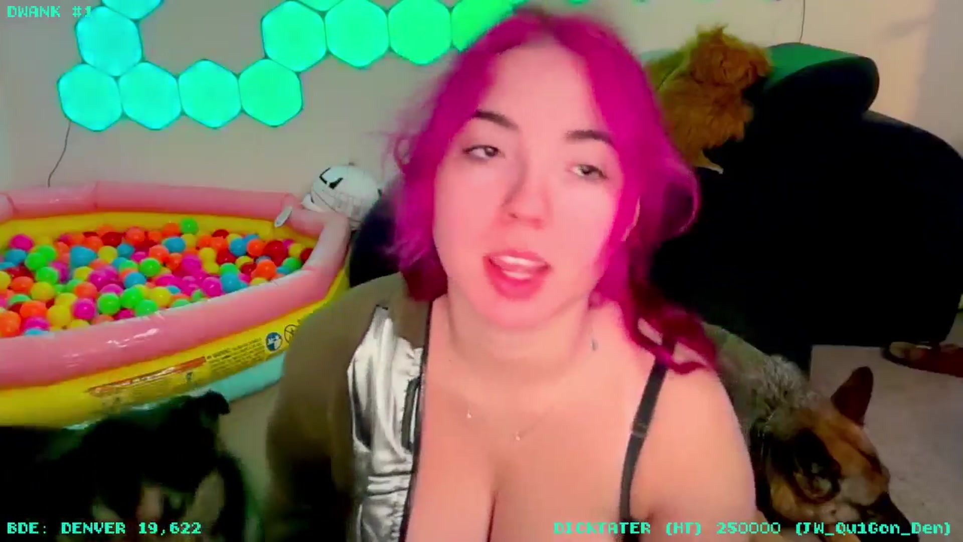Gallery image thumbnail from JessWhitmore's myfreecams stream on, 05/01/2026, 08:42 image 14 of 20