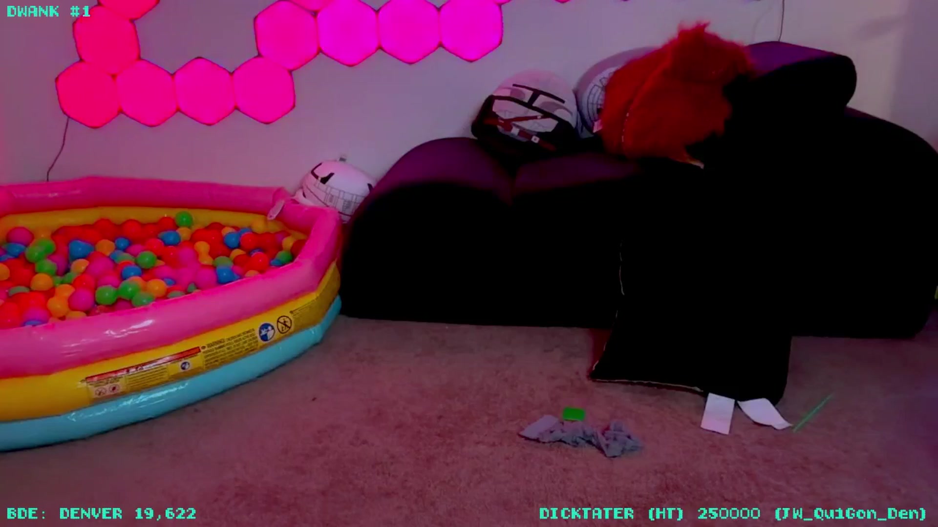 Gallery image thumbnail from JessWhitmore's myfreecams stream on, 05/01/2026, 08:42 image 15 of 20