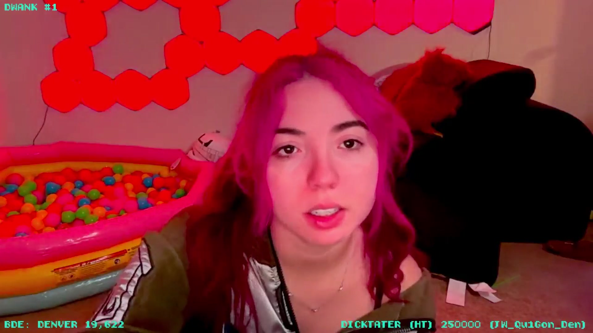 Gallery image thumbnail from JessWhitmore's myfreecams stream on, 05/01/2026, 08:42 image 5 of 20