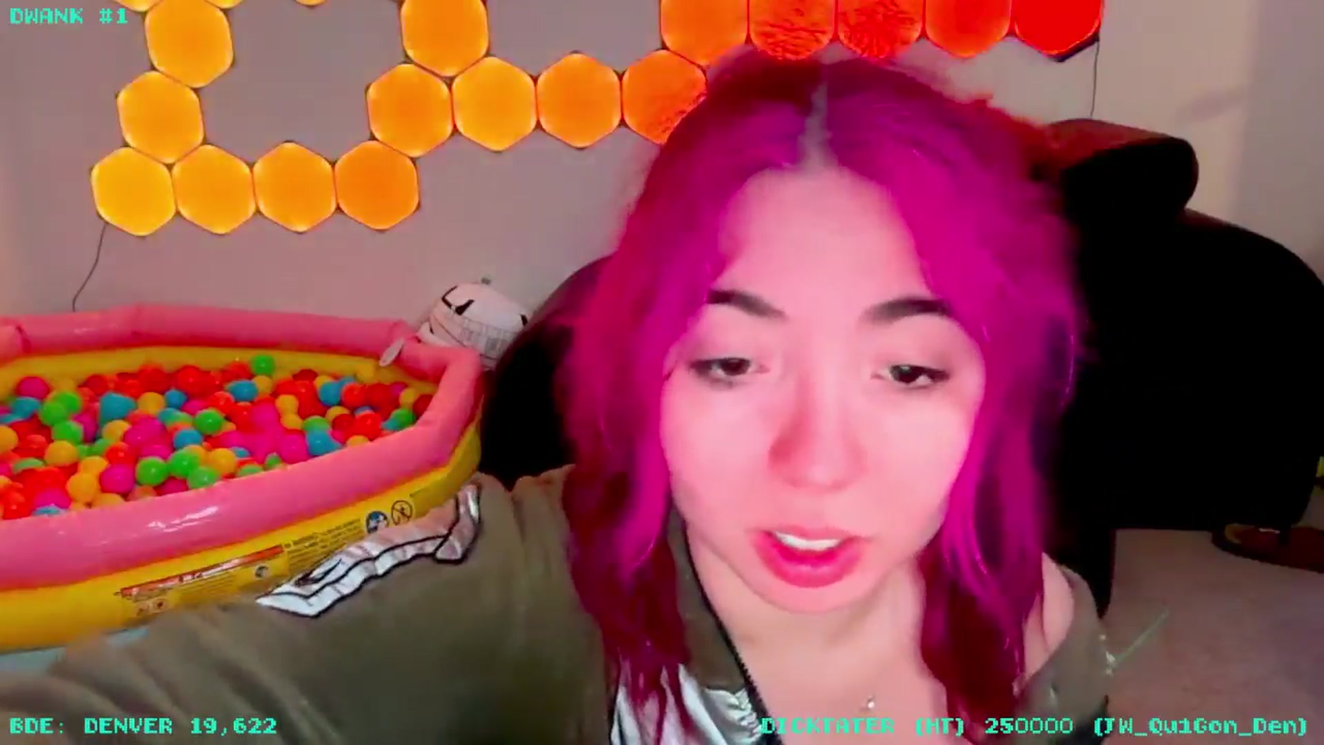 Gallery image thumbnail from JessWhitmore's myfreecams stream on, 05/01/2026, 08:42 image 8 of 20