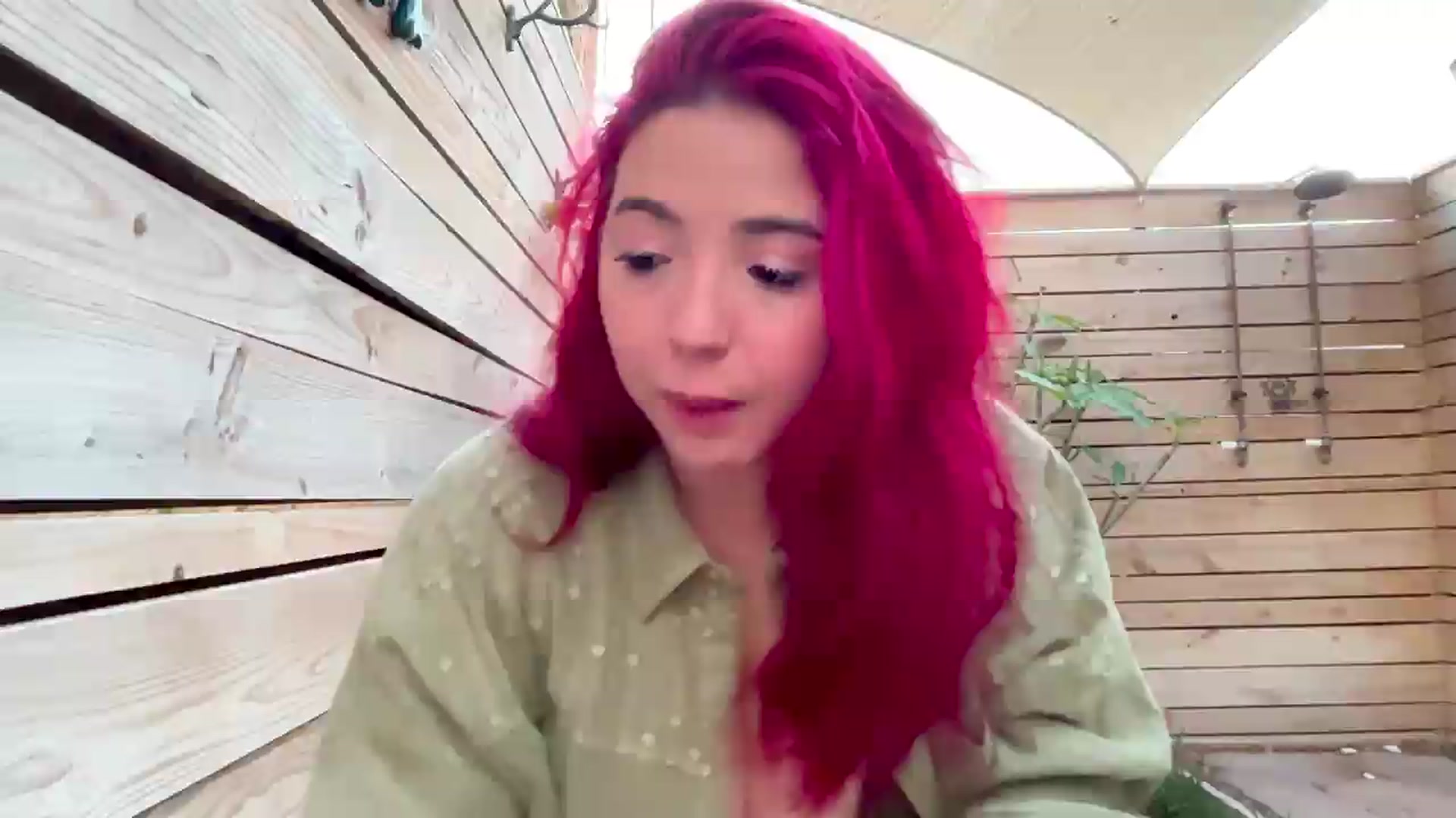 Gallery image thumbnail from JessWhitmore's myfreecams stream on, 05/16/2026, 02:12 image 1 of 20