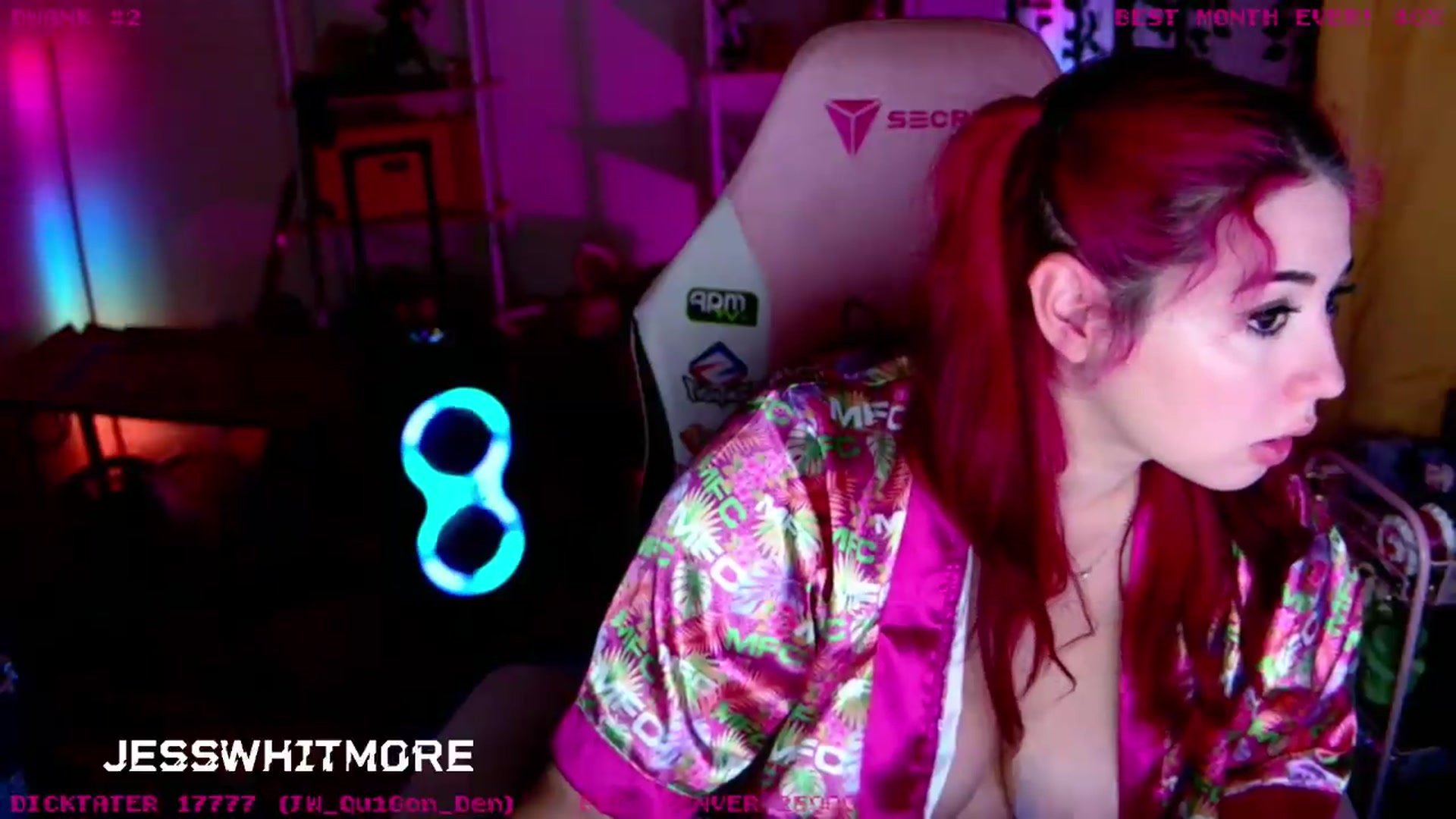 Gallery image thumbnail from JessWhitmore's myfreecams stream on, 05/31/2026, 07:46 image 13 of 20