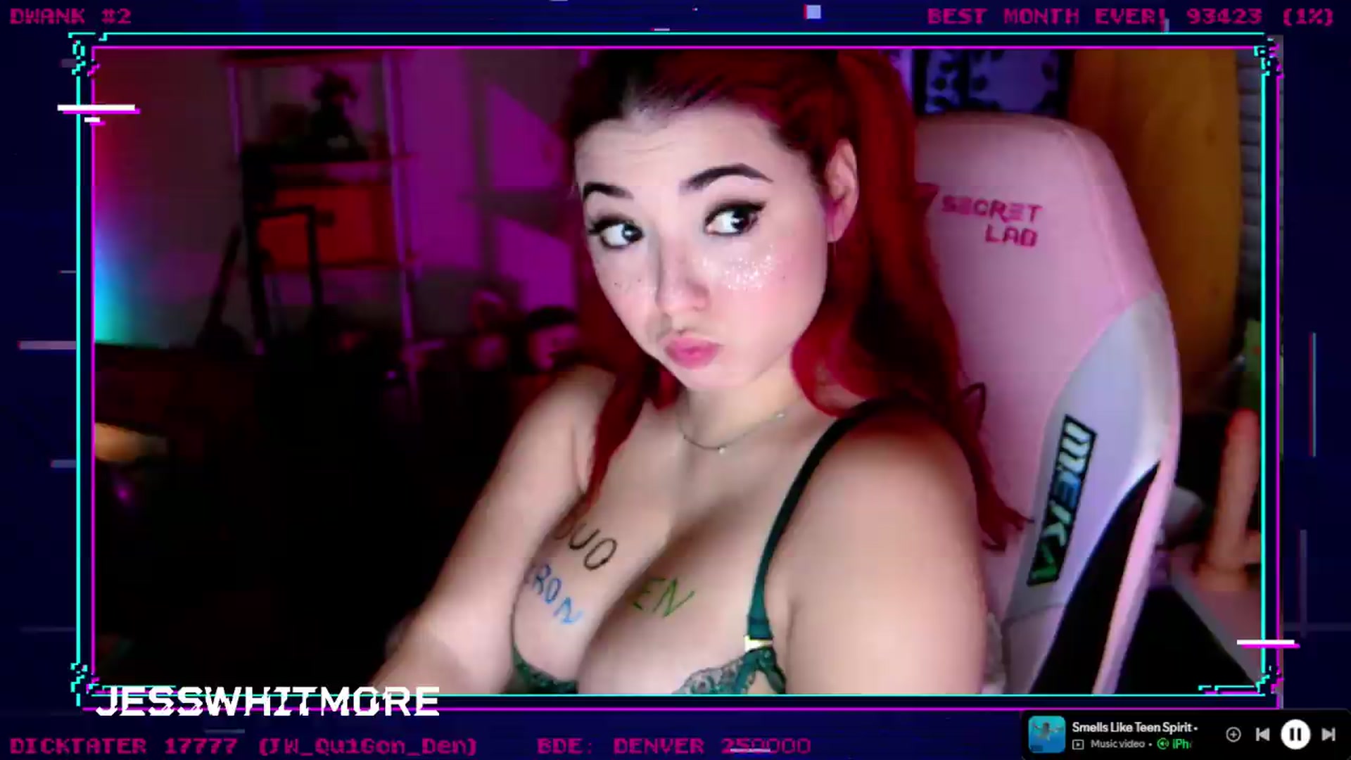 Gallery image thumbnail from JessWhitmore's myfreecams stream on, 06/01/2026, 06:29 image 10 of 20