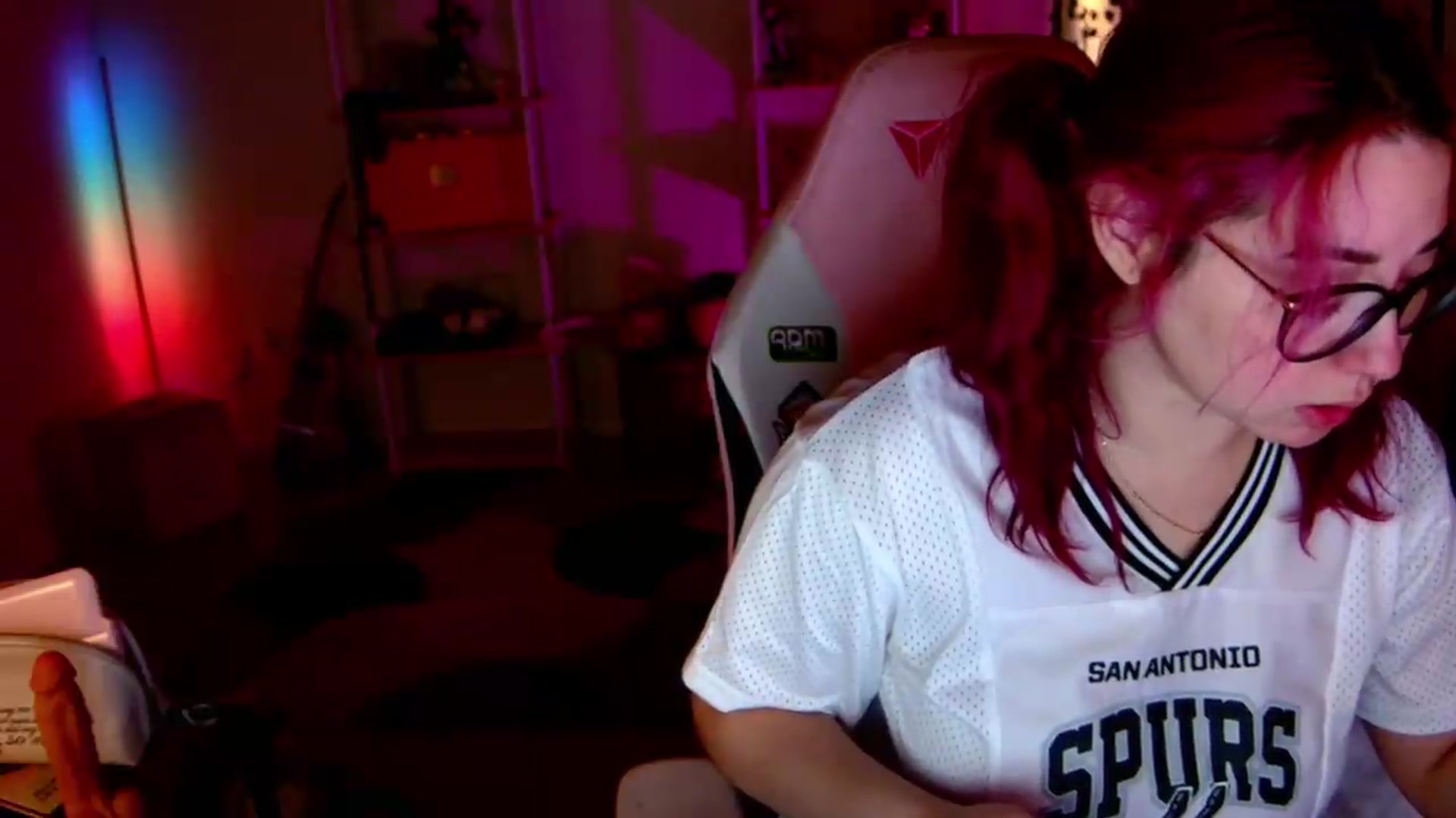 Gallery image thumbnail from JessWhitmore's myfreecams stream on, 06/09/2026, 04:28 image 19 of 20
