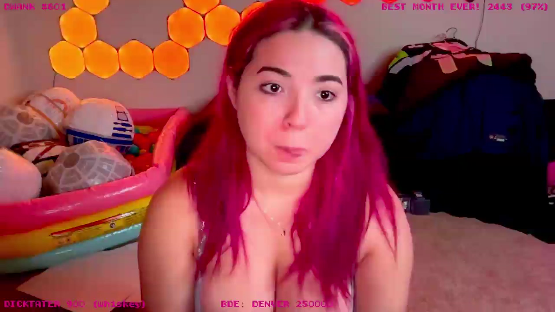 Gallery image thumbnail from JessWhitmore's myfreecams stream on, 06/15/2026, 05:46 image 11 of 20