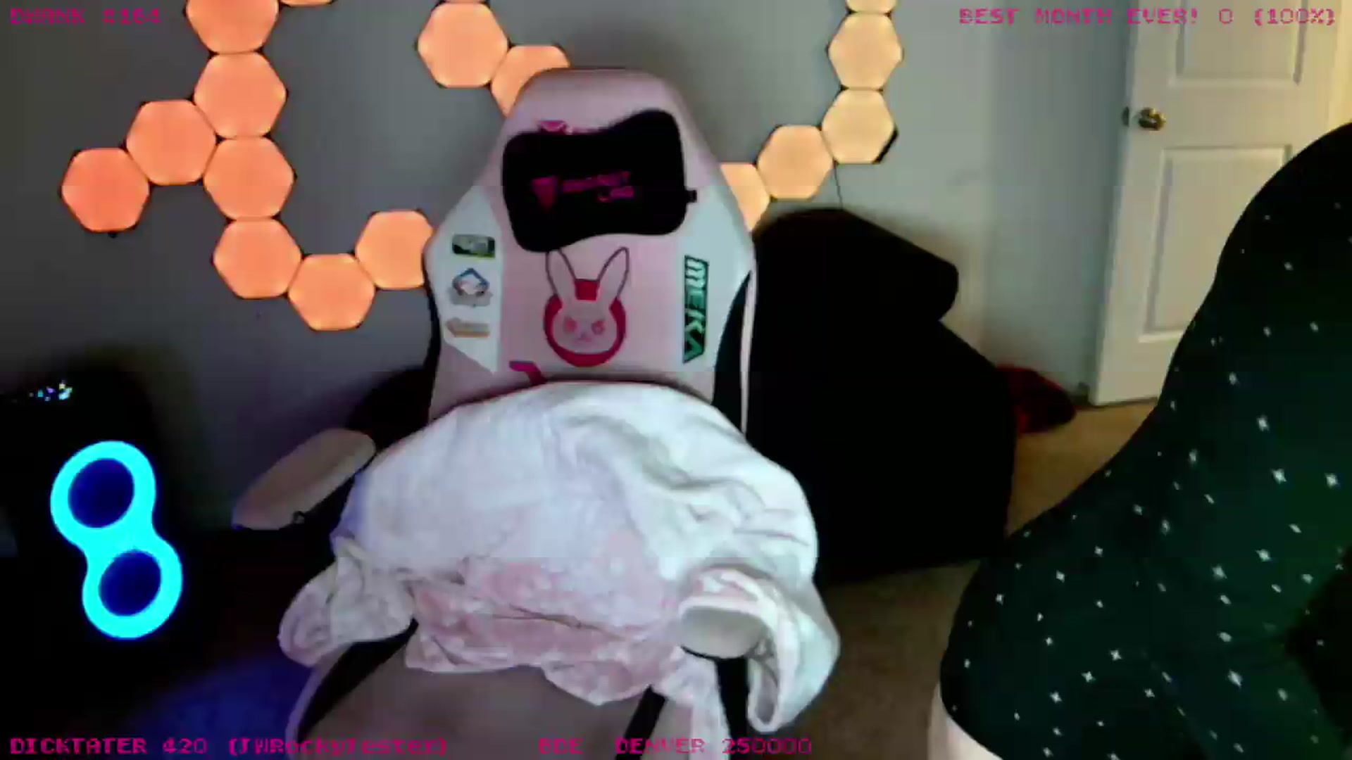 Gallery image thumbnail from JessWhitmore's myfreecams stream on, 07/10/2026, 04:30 image 5 of 20