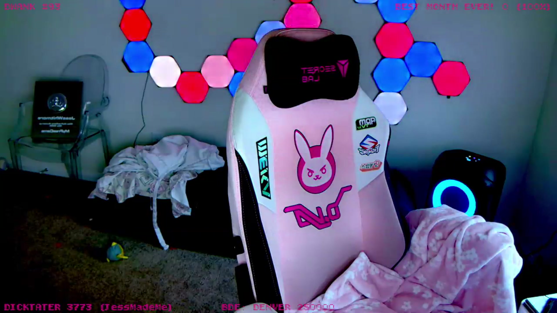 Gallery image thumbnail from JessWhitmore's myfreecams stream on, 07/15/2026, 16:36 image 20 of 20