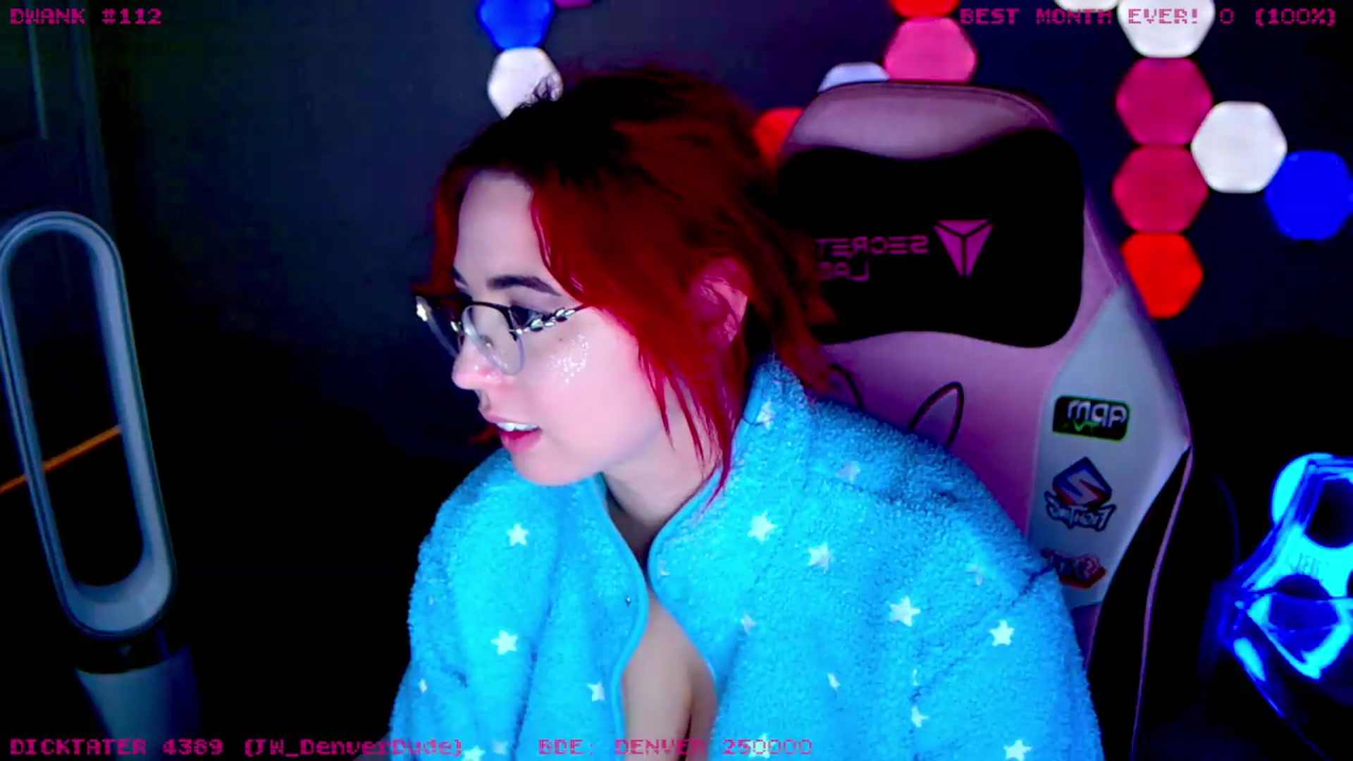 Gallery image thumbnail from JessWhitmore's myfreecams stream on, 07/22/2026, 07:36 image 5 of 20