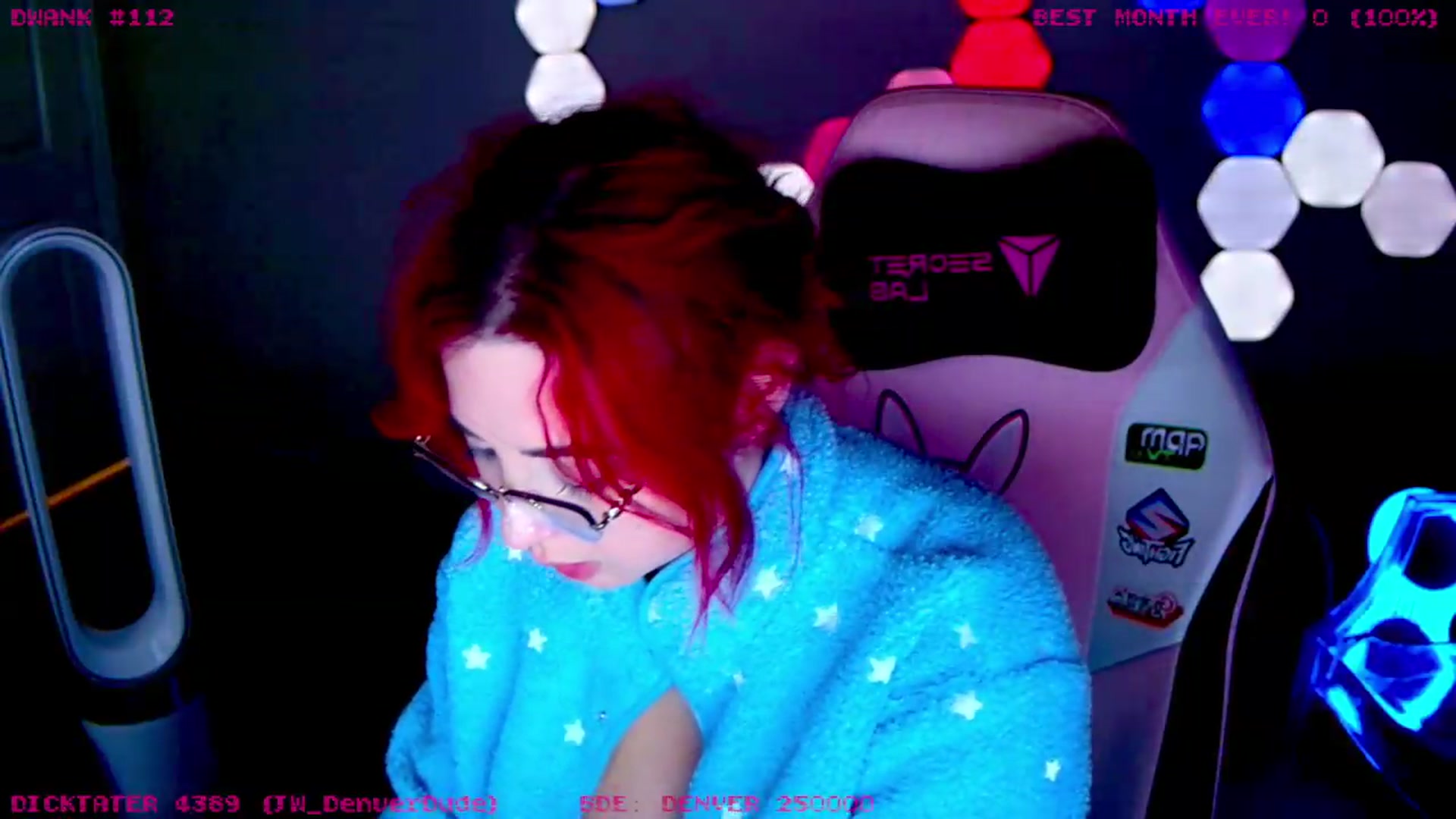 Gallery image thumbnail from JessWhitmore's myfreecams stream on, 07/22/2026, 07:36 image 2 of 20