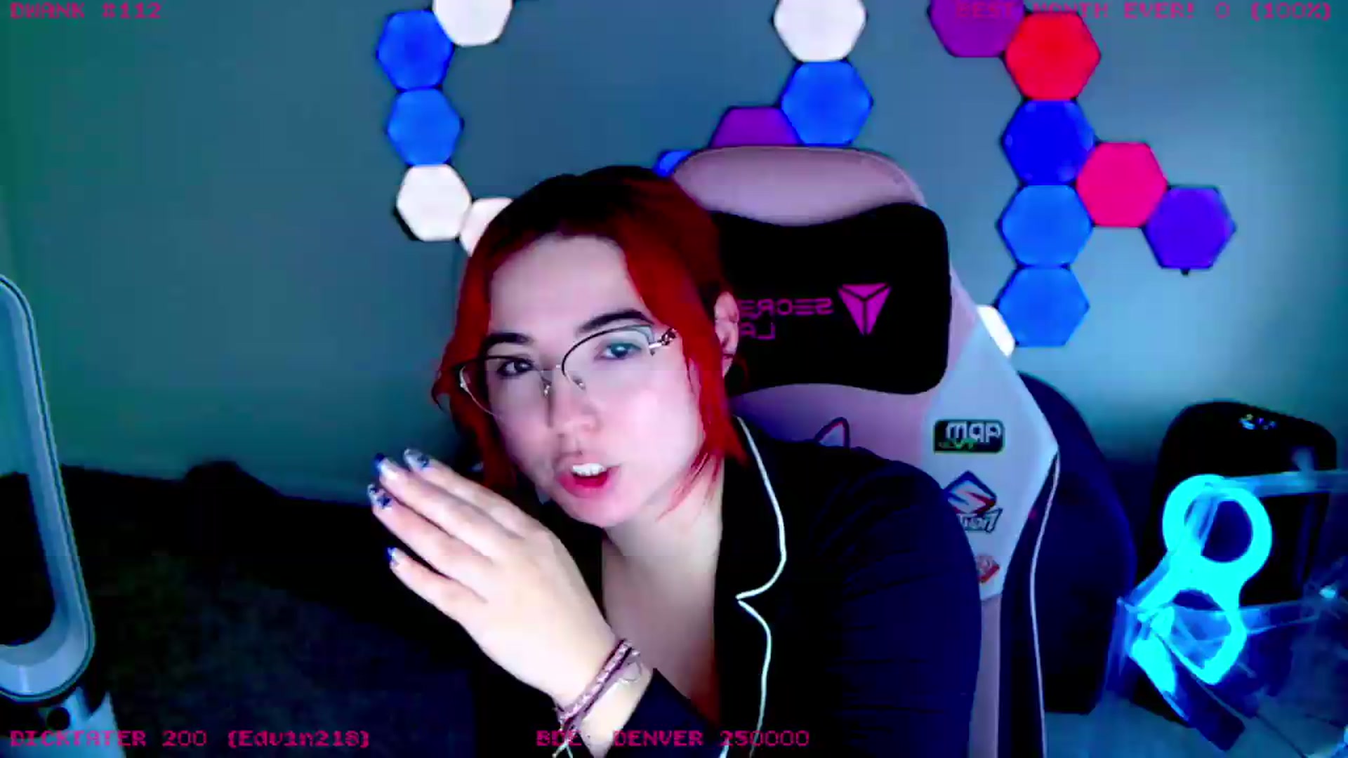 Gallery image thumbnail from JessWhitmore's myfreecams stream on, 07/22/2026, 15:30 image 6 of 20