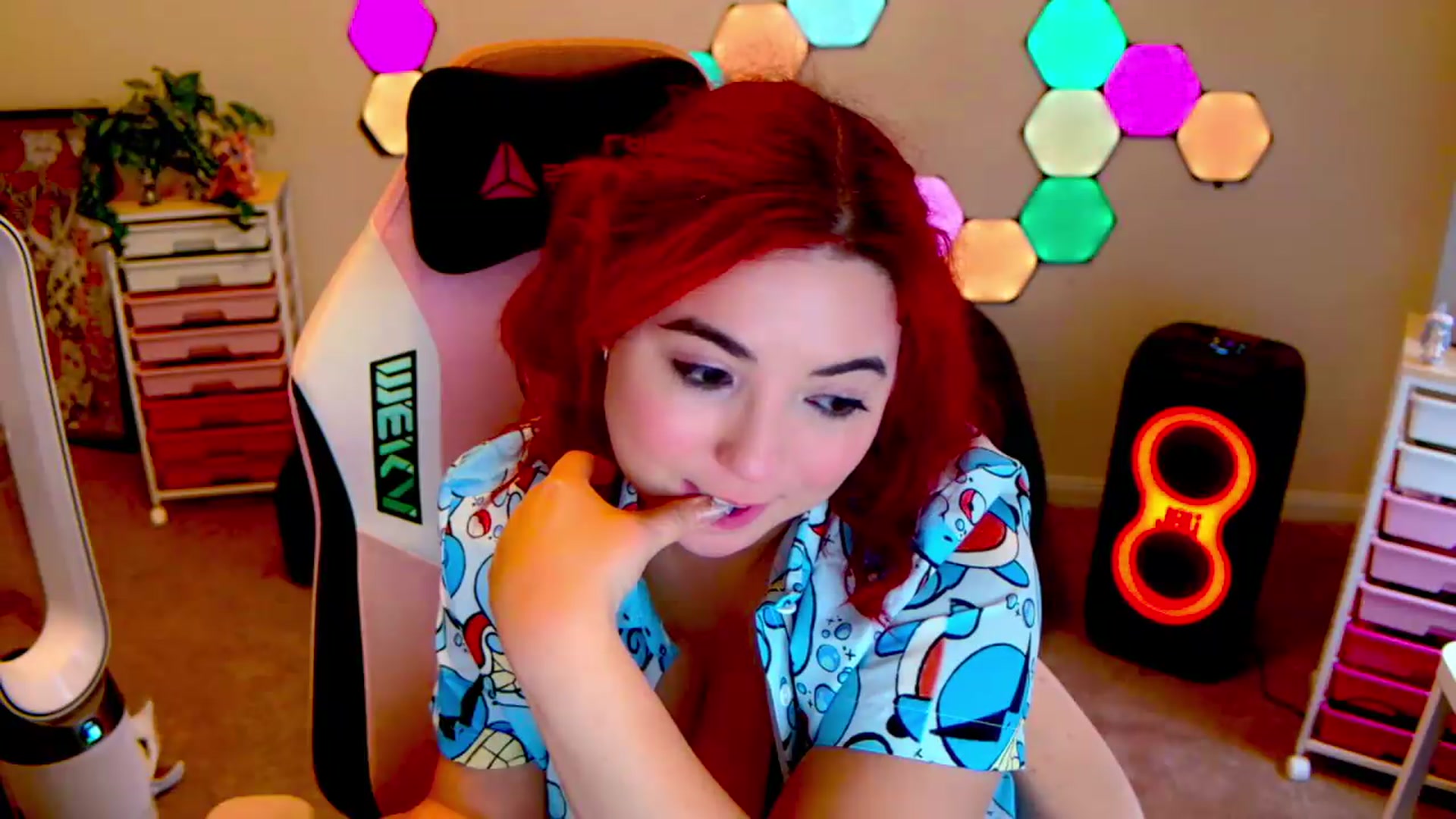 Gallery image thumbnail from JessWhitmore's myfreecams stream on, 07/29/2026, 20:03 image 17 of 20