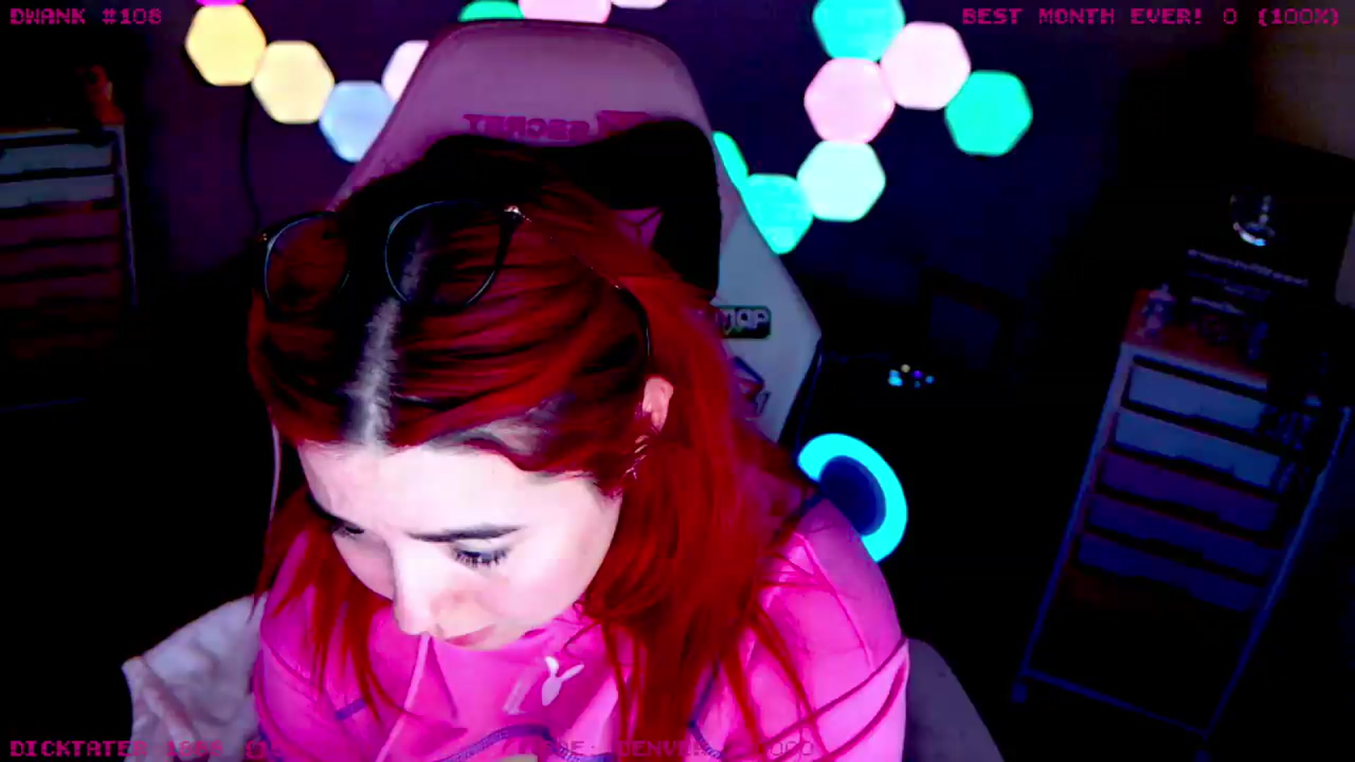 Gallery image thumbnail from JessWhitmore's myfreecams stream on, 08/05/2026, 11:23 image 12 of 20