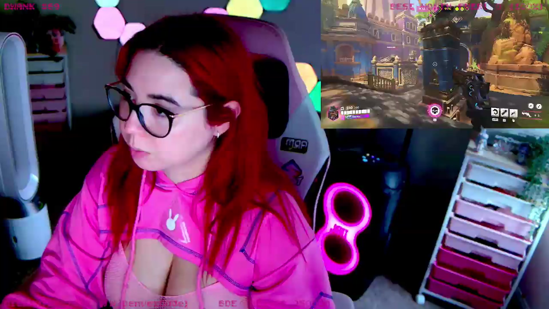 Gallery image thumbnail from JessWhitmore's myfreecams stream on, 08/05/2026, 13:45 image 9 of 20