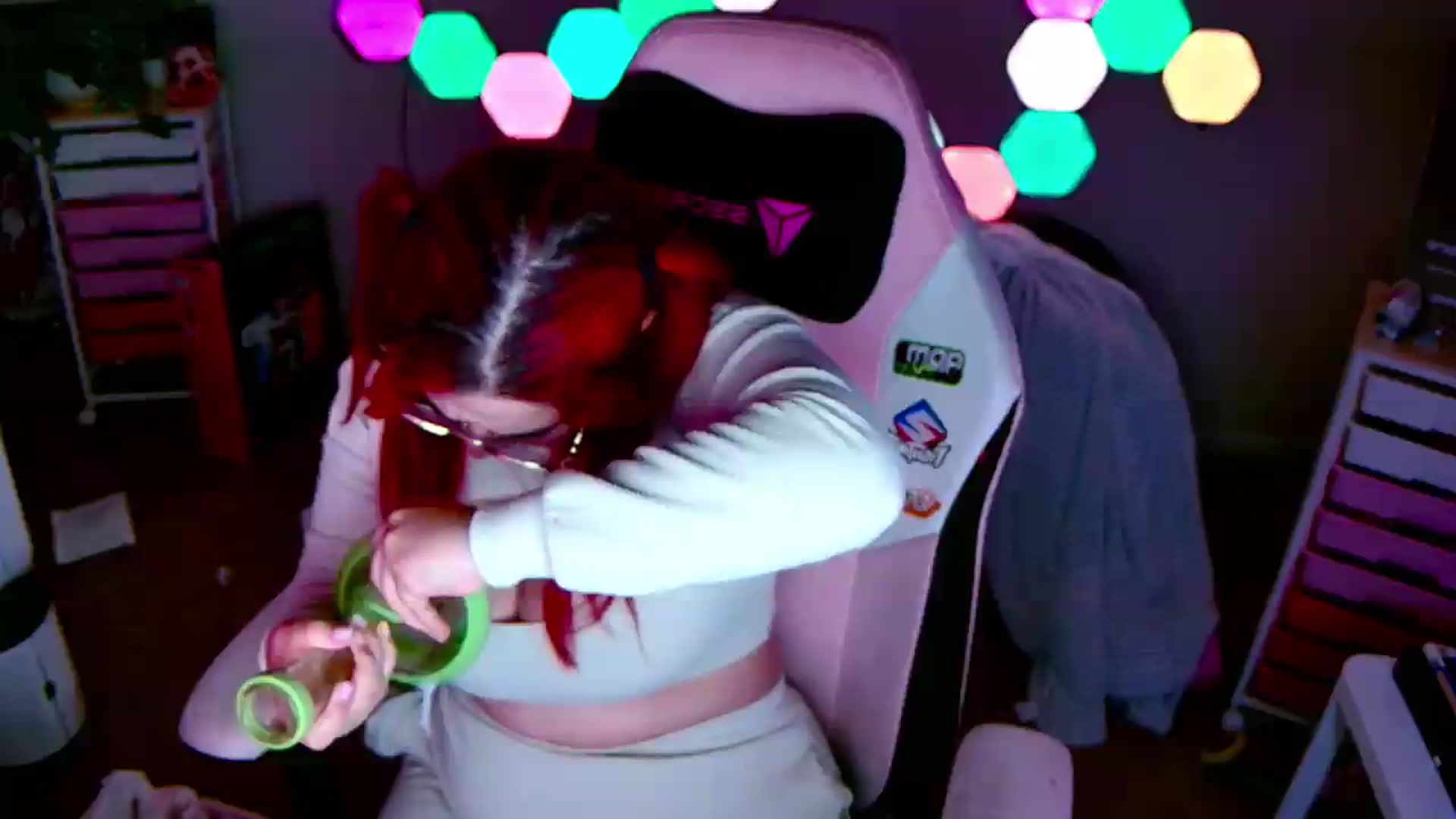 Gallery image thumbnail from JessWhitmore's myfreecams stream on, 08/18/2026, 06:47 image 14 of 20