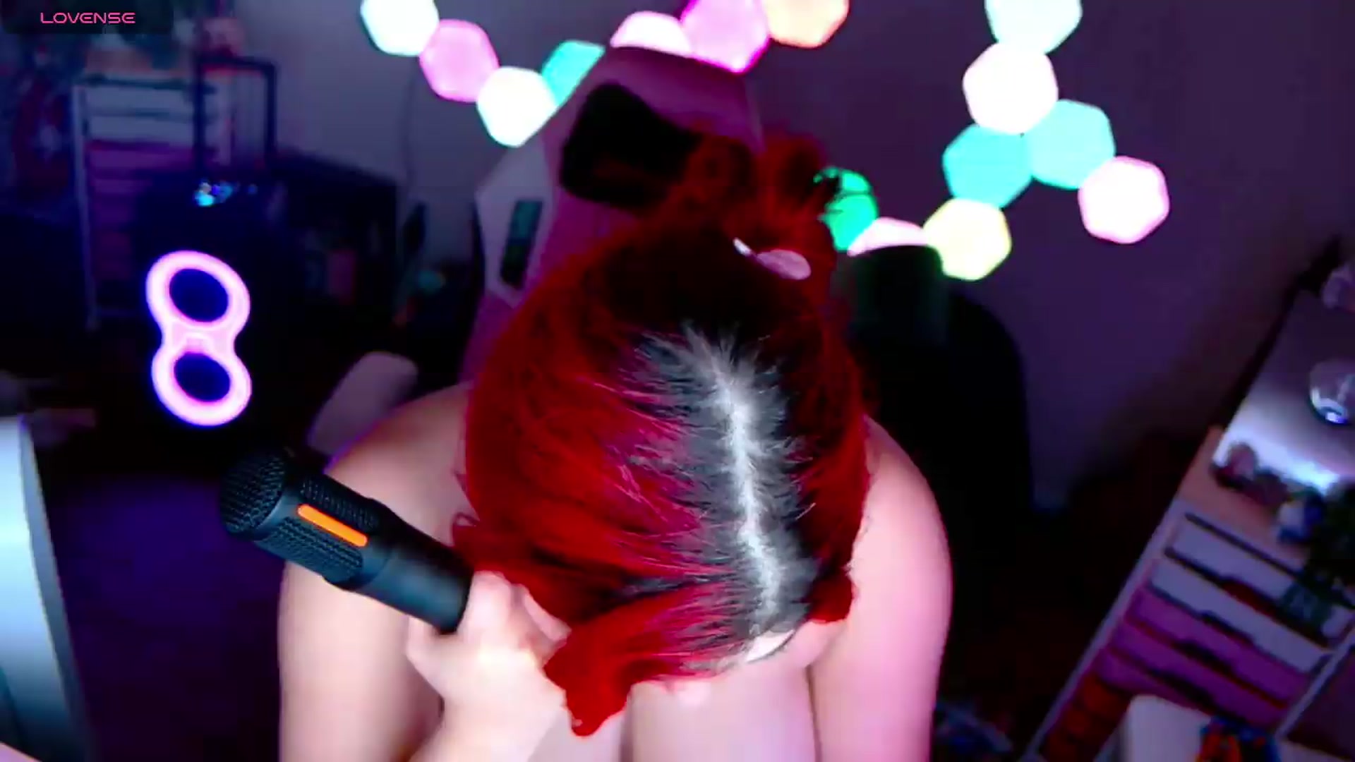 Gallery image thumbnail from JessWhitmore's myfreecams stream on, 08/25/2026, 13:39 image 7 of 20