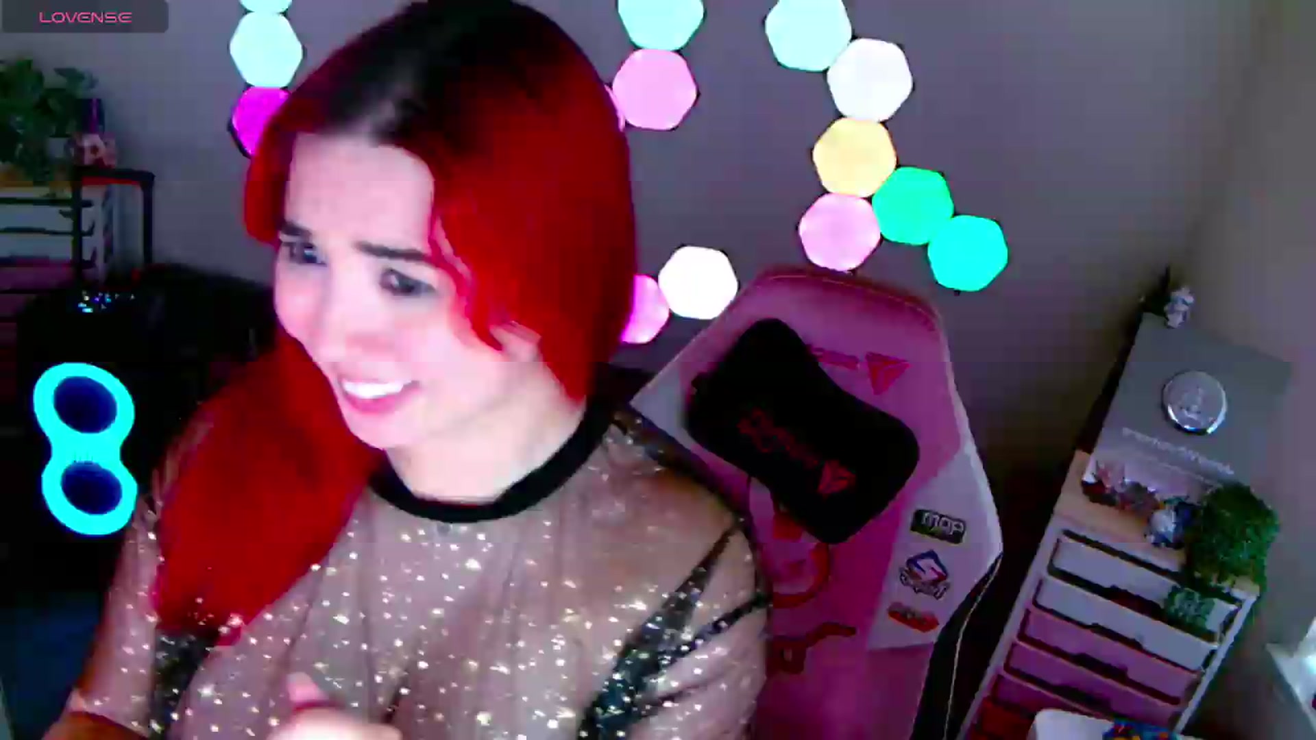 Gallery image thumbnail from JessWhitmore's myfreecams stream on, 08/25/2026, 13:39 image 17 of 20