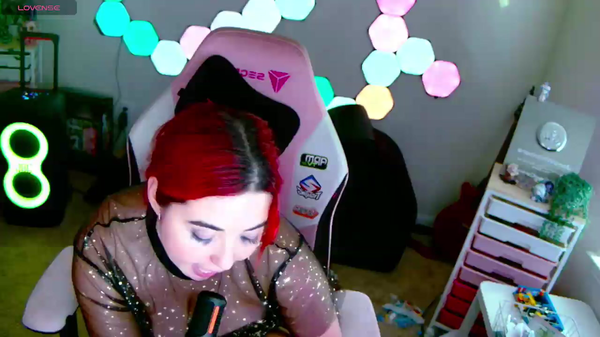 Gallery image thumbnail from JessWhitmore's myfreecams stream on, 08/25/2026, 14:35 image 14 of 20